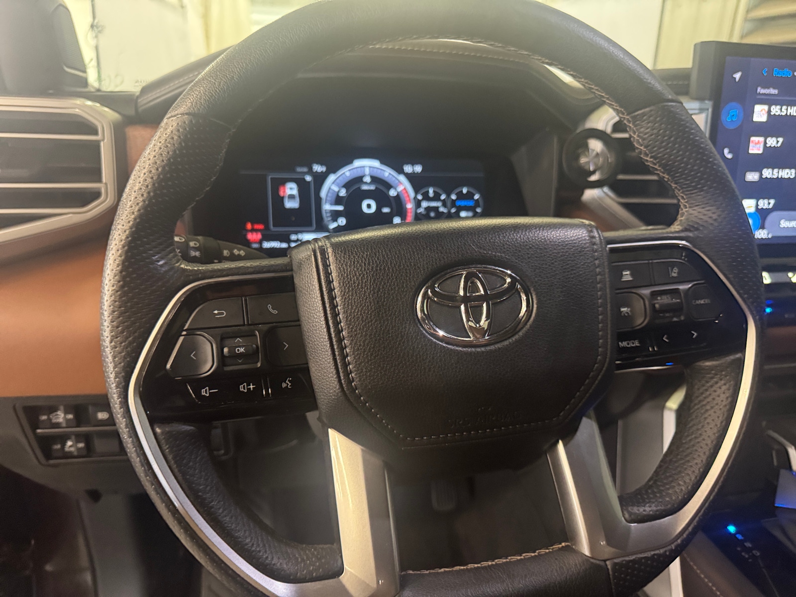 Thumbnail: 2023 Toyota Tundra - 4