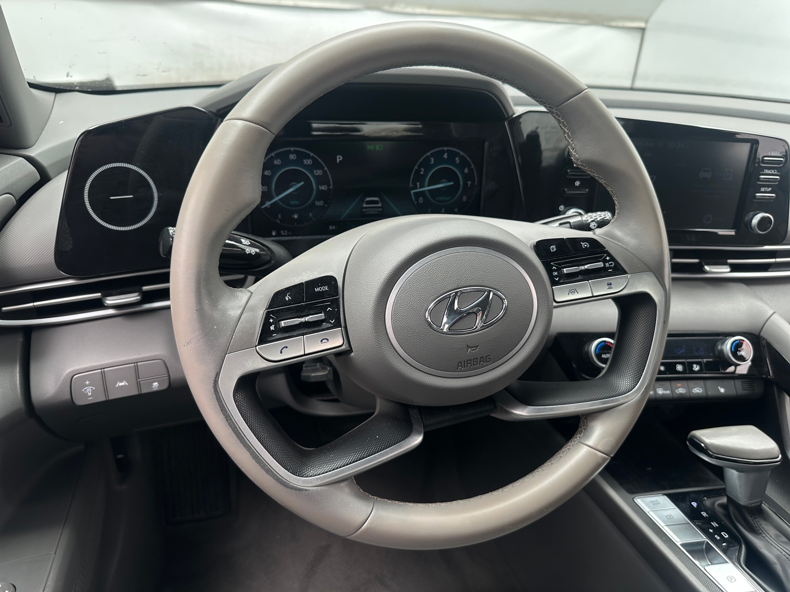 Thumbnail: 2022 Hyundai Elantra - 5