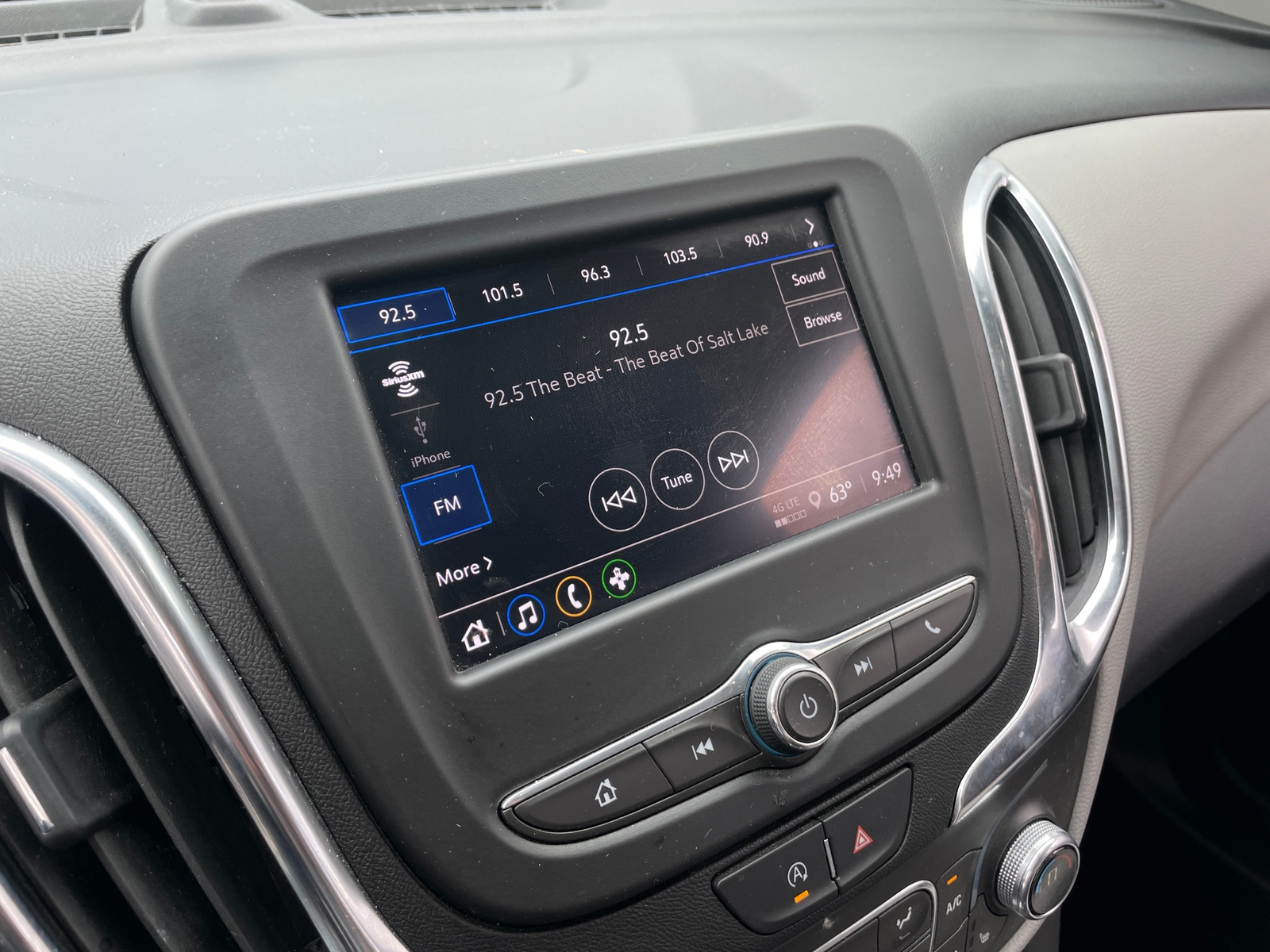 Thumbnail: 2024 Chevrolet Equinox - 4