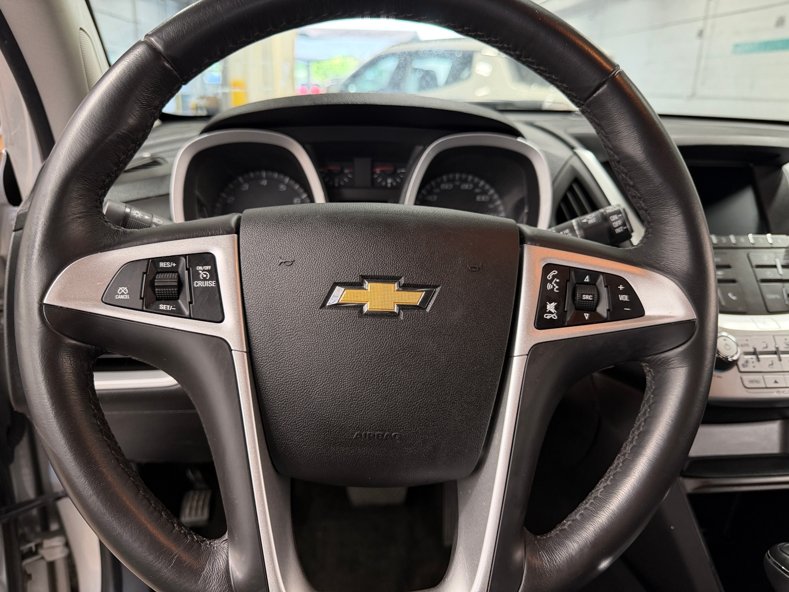 Thumbnail: 2017 Chevrolet Equinox - 5