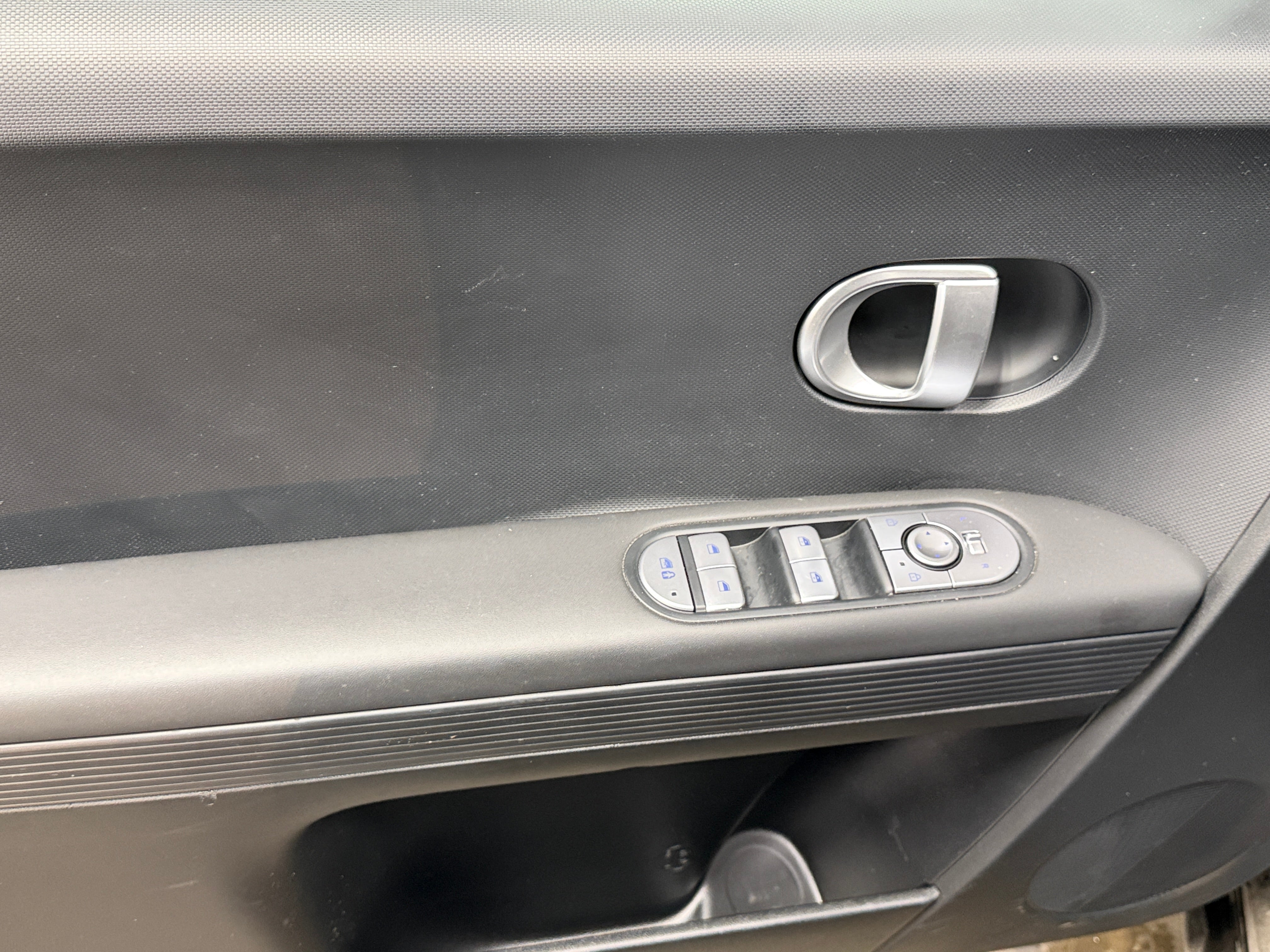 Used 2024 Hyundai IONIQ 5 SEL with VIN KM8KNDDF9RU297304 for sale in Auburn, WA