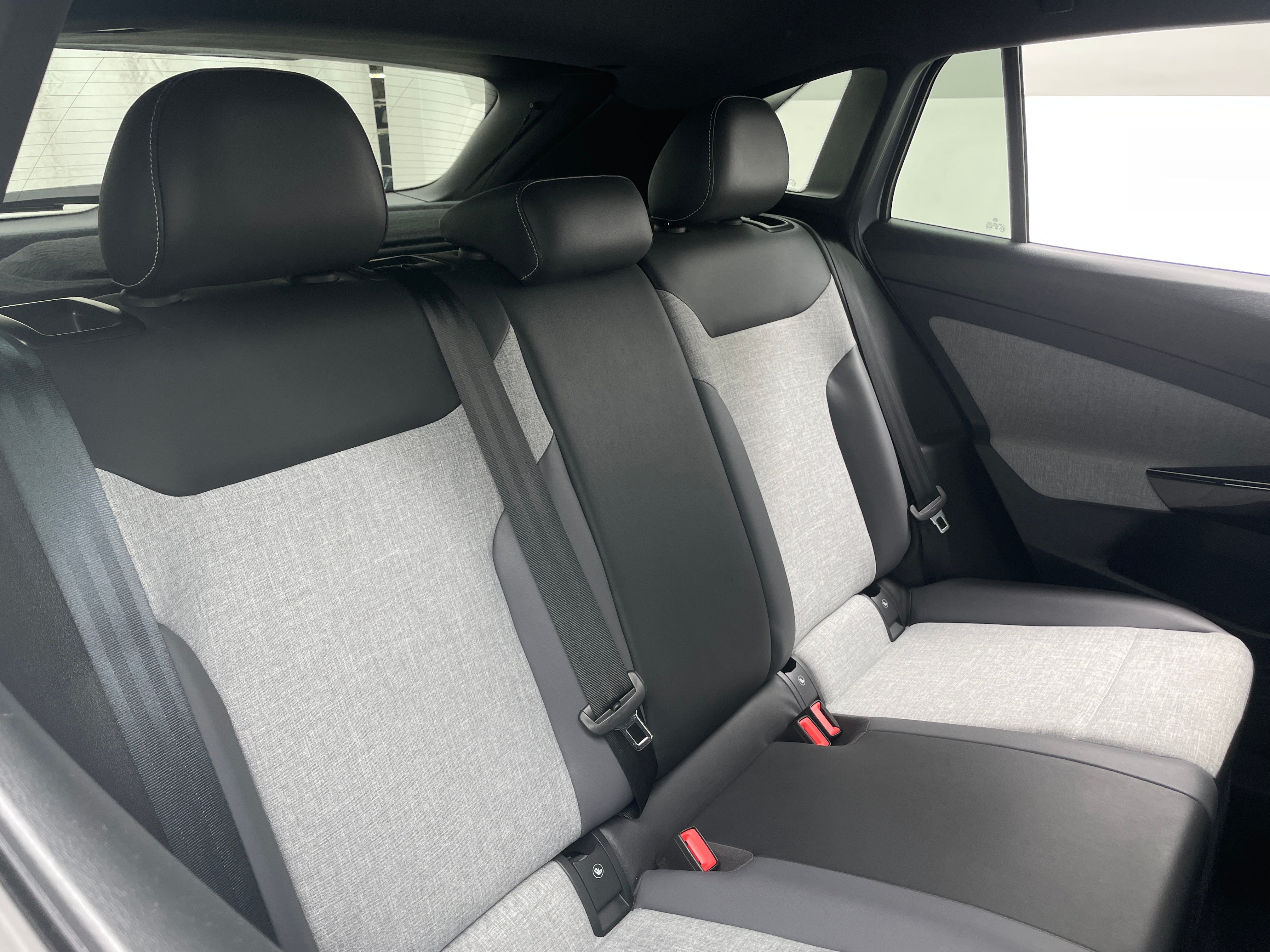 Used 2024 Volkswagen ID.4 STANDARD with VIN 1V2BMPE88RC009253 for sale in Auburn, WA