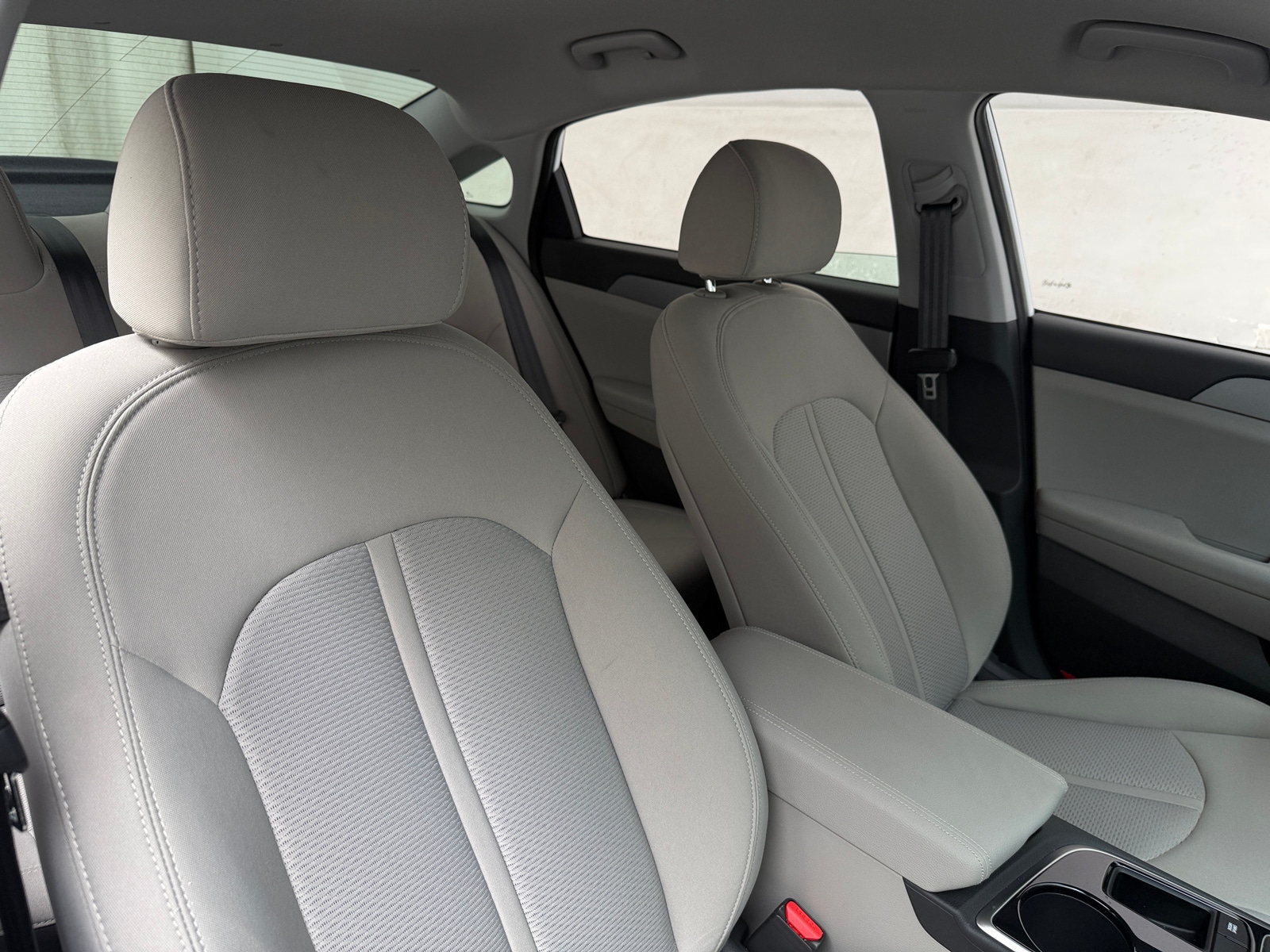 Thumbnail: 2019 Hyundai Sonata - 2