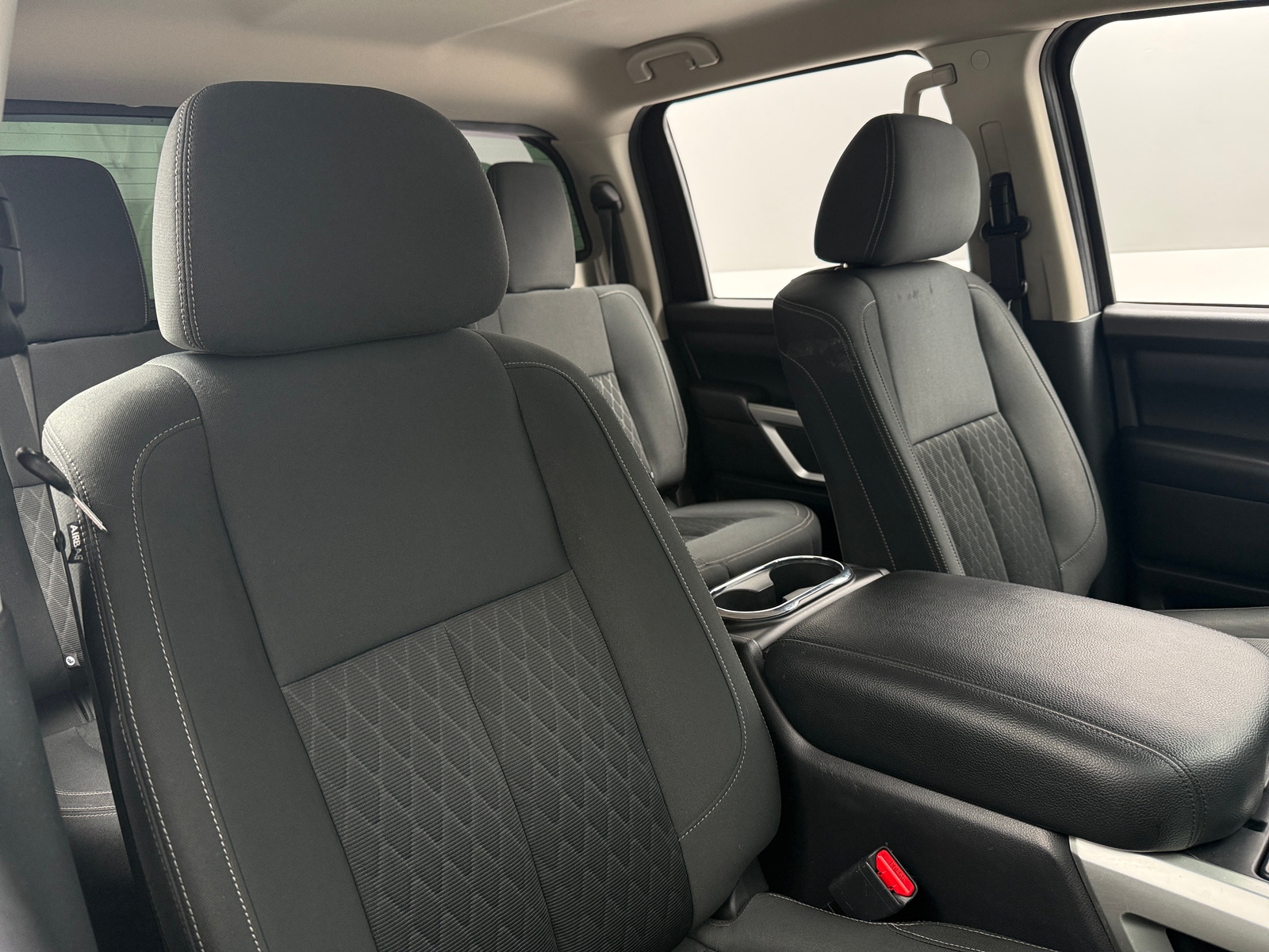 Thumbnail: 2019 Nissan Titan - 2