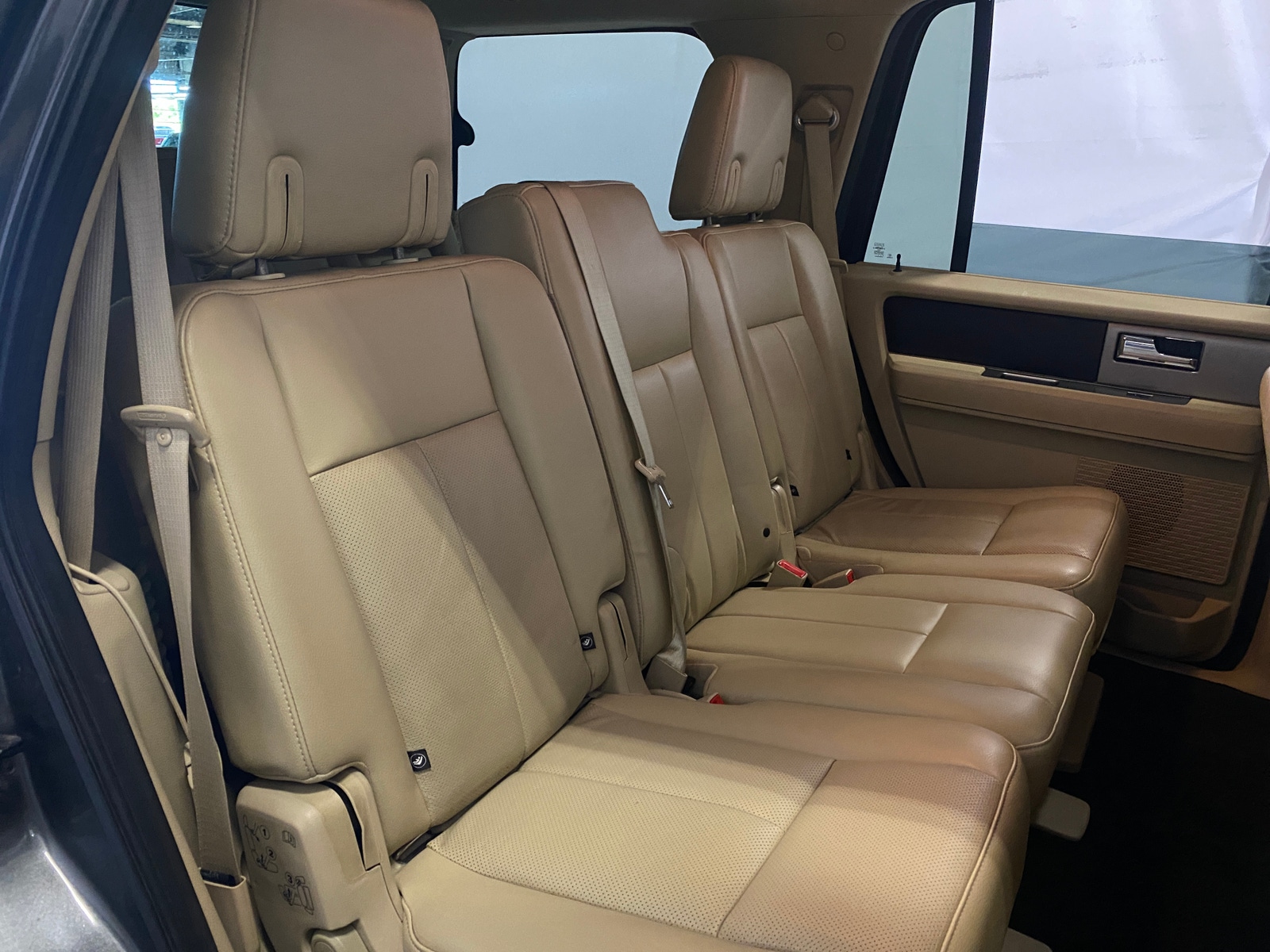 Thumbnail: 2017 Ford Expedition - 5