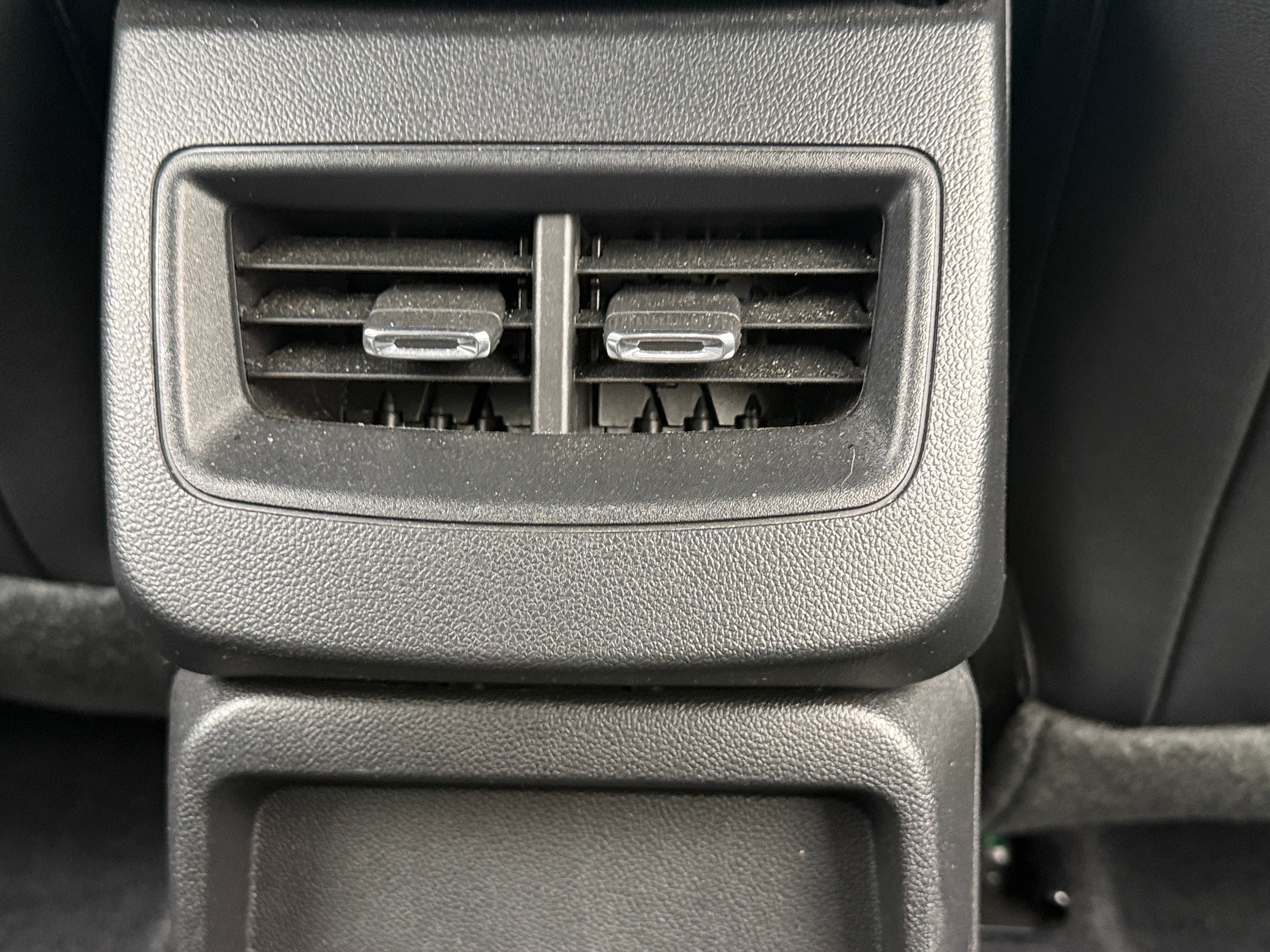 Used 2024 Chevrolet Equinox EV LT with VIN 3GN7DLRP5RS265787 for sale in Oak Creek, WI