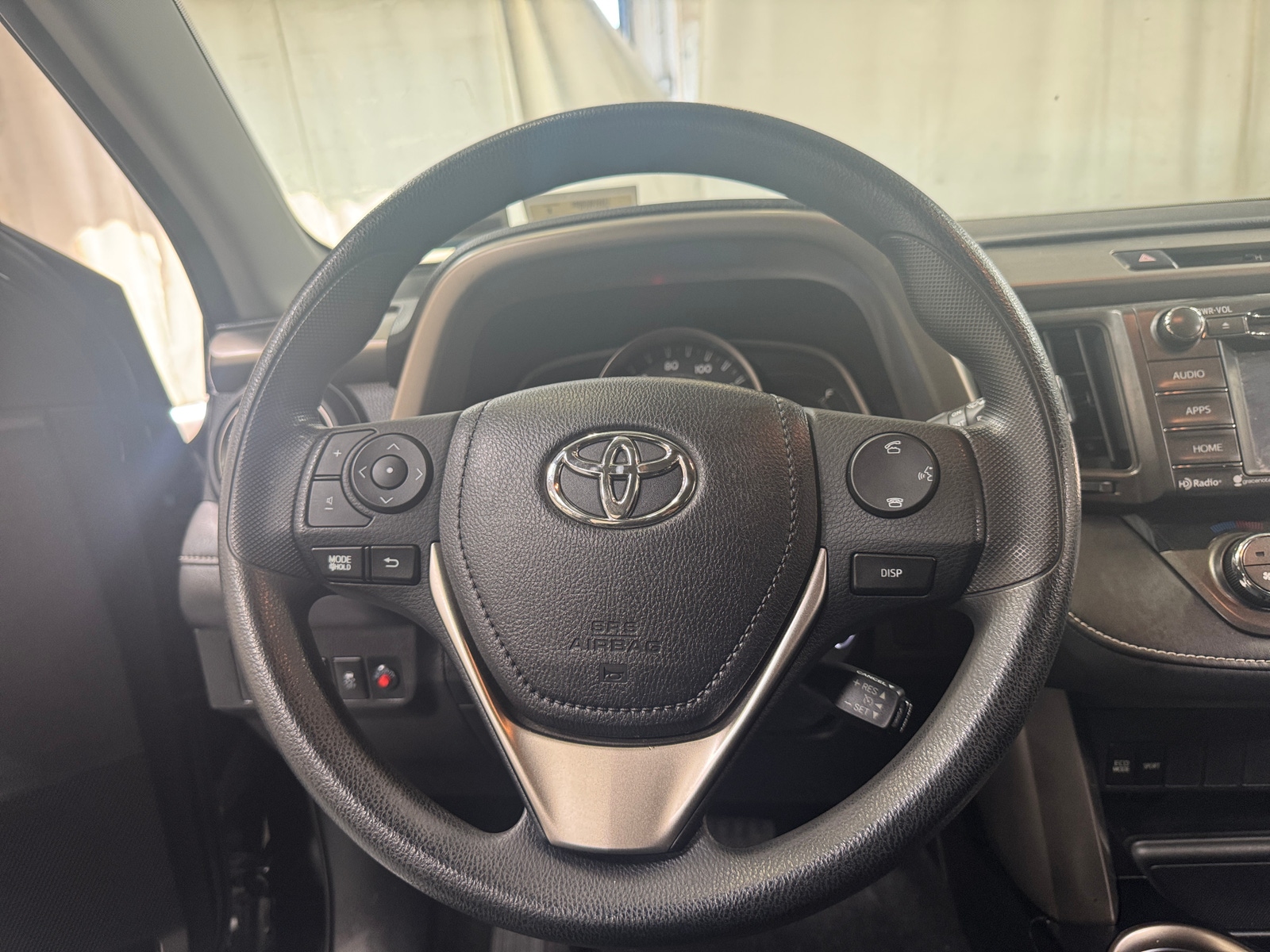 Thumbnail: 2015 Toyota RAV4 - 5