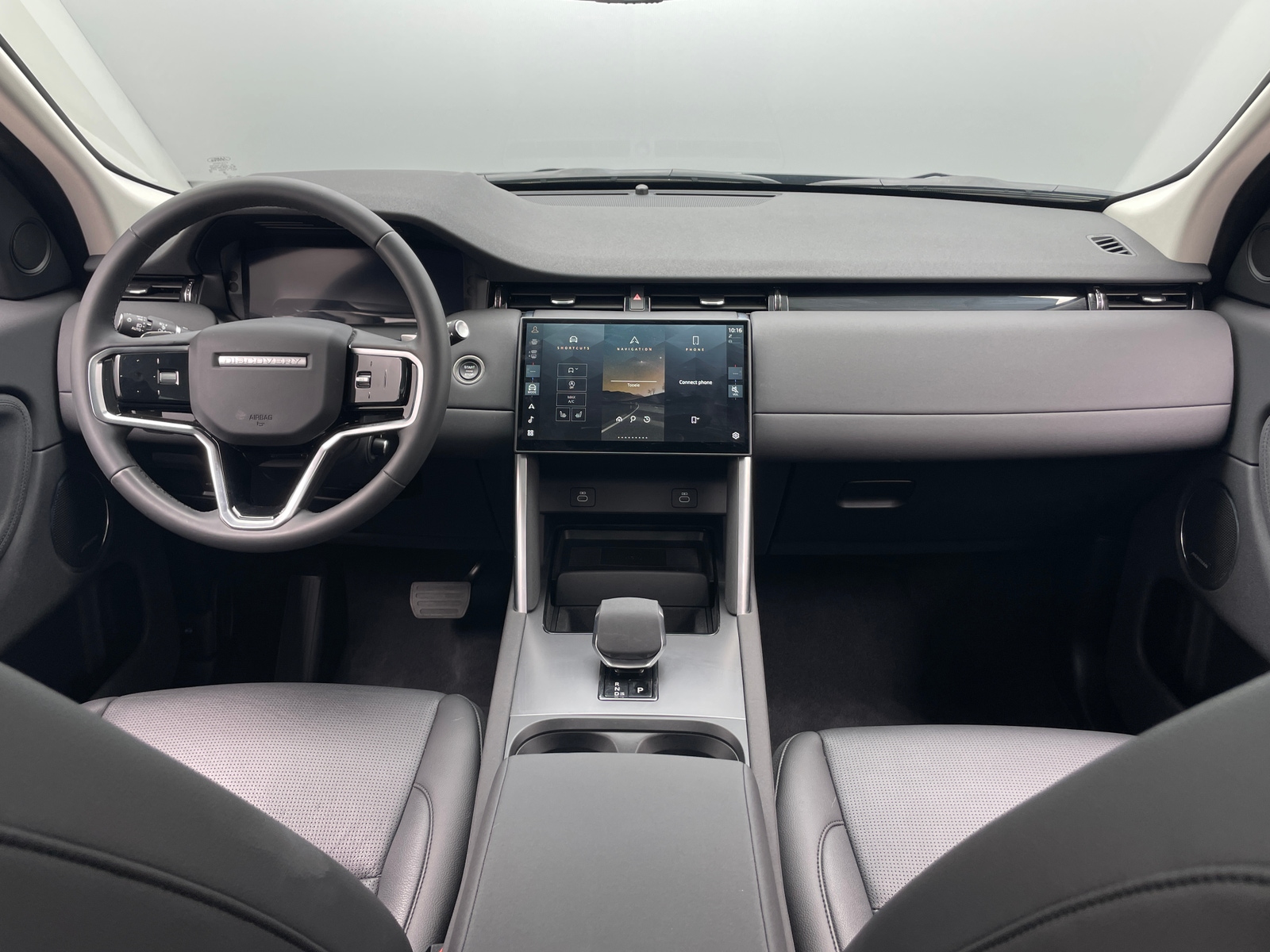 Thumbnail: 2025 Land Rover Discovery Sport - 2