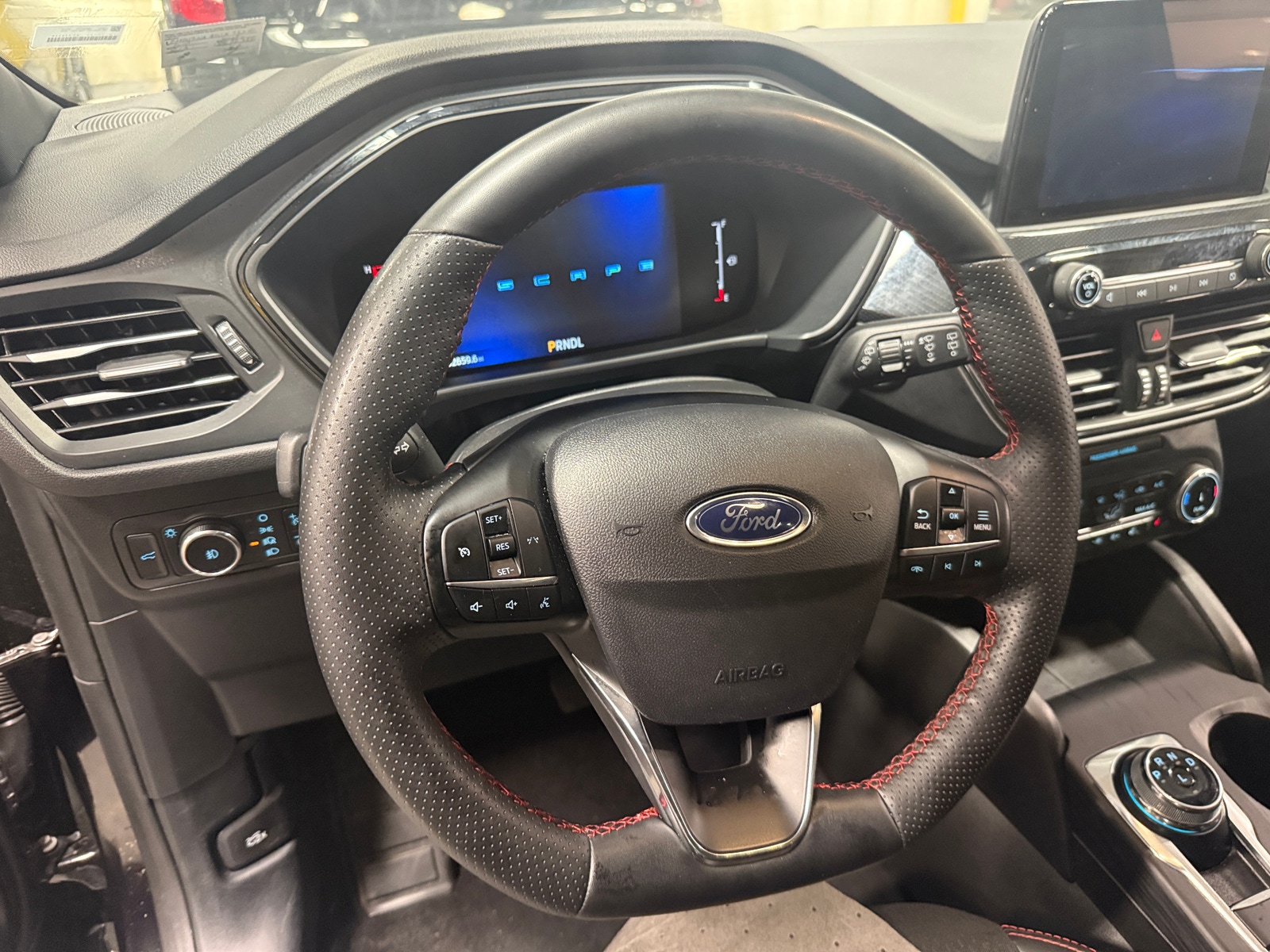 Thumbnail: 2025 Ford Escape - 5