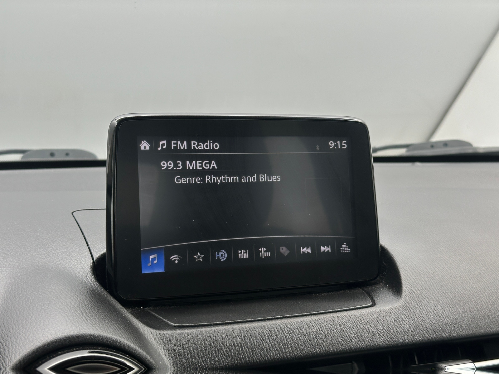 Thumbnail: 2019 Toyota Yaris - 4