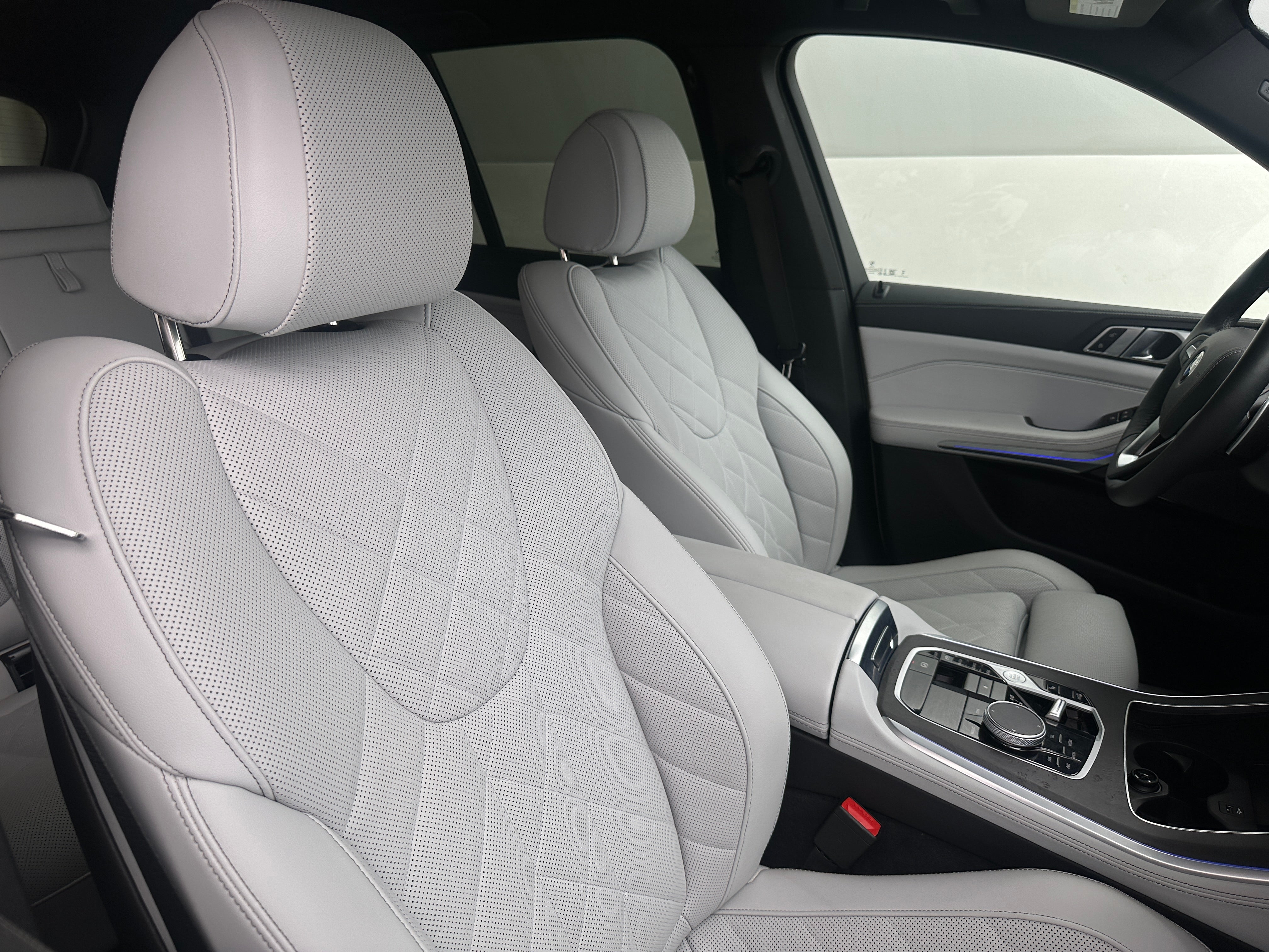 2026 BMW X5 40i