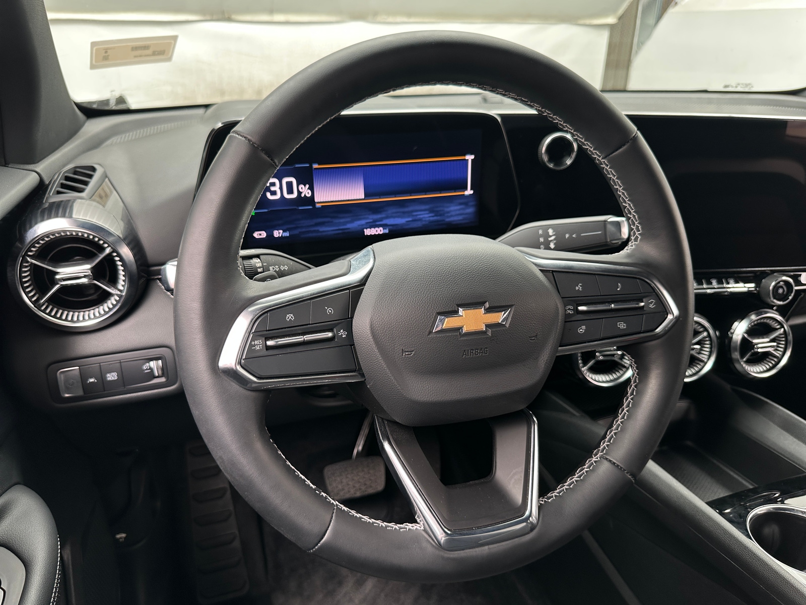Thumbnail: 2024 Chevrolet Blazer EV - 4