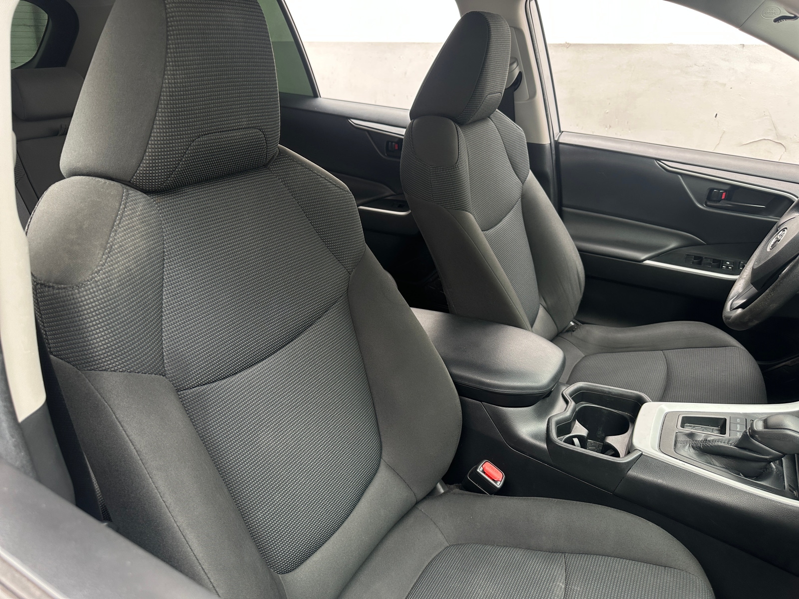 Thumbnail: 2021 Toyota RAV4 - 2
