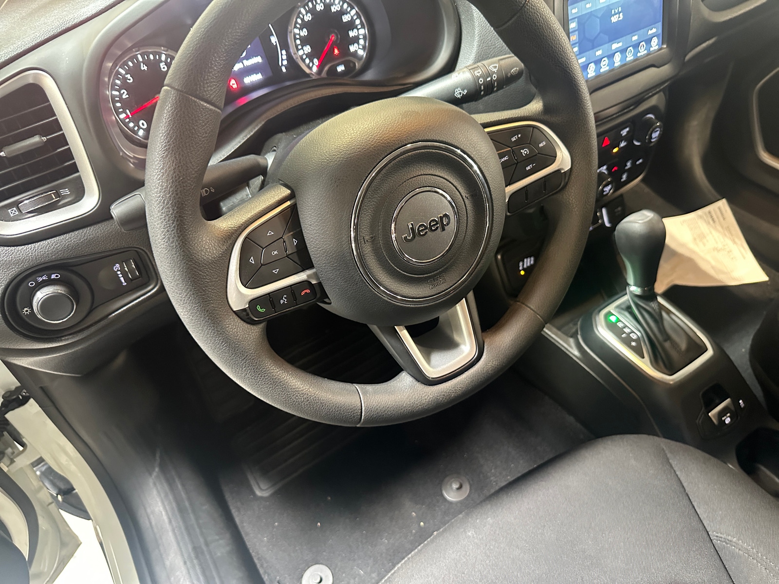Thumbnail: 2021 Jeep Renegade - 4