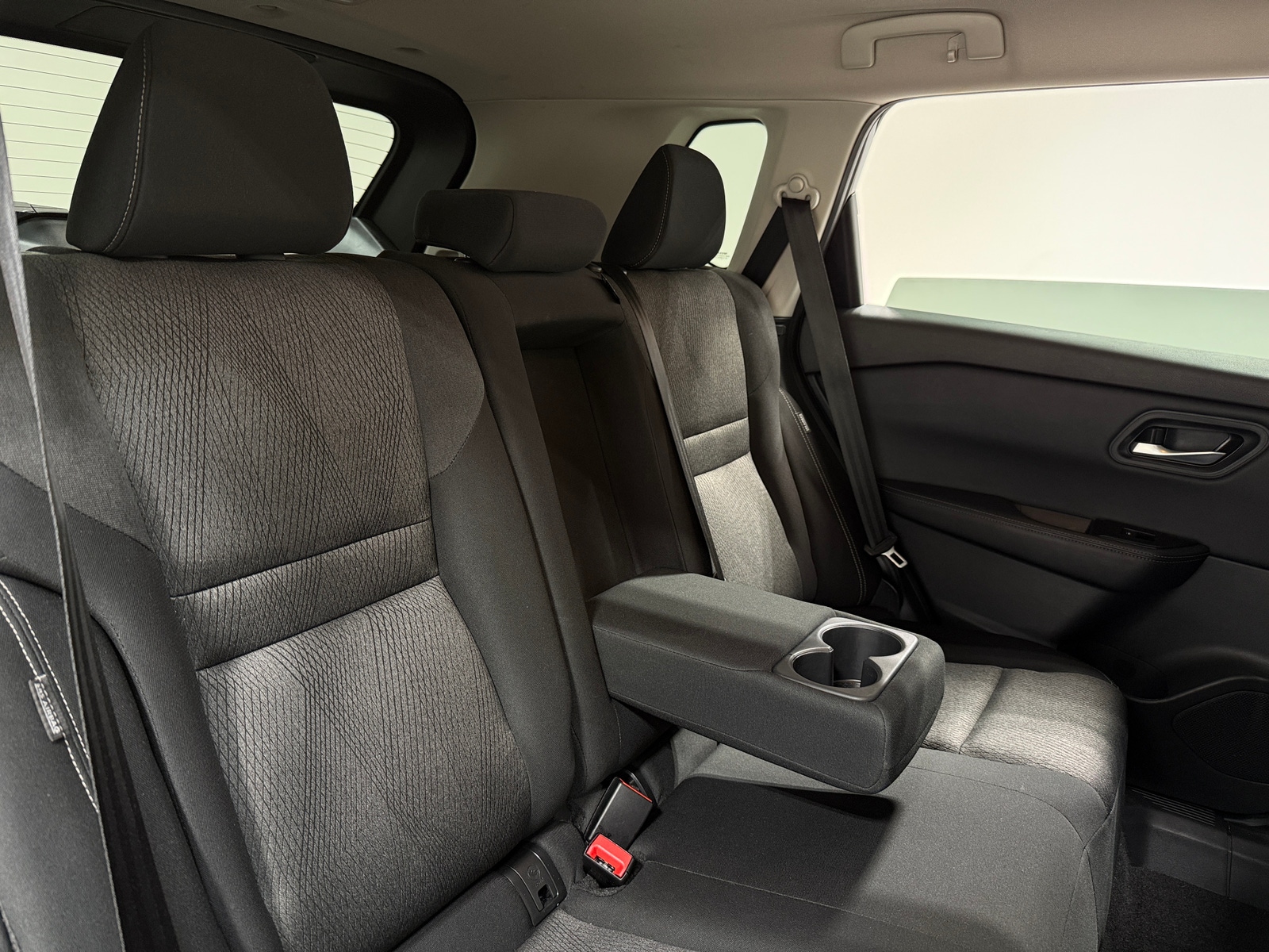 Thumbnail: 2025 Nissan Rogue - 6