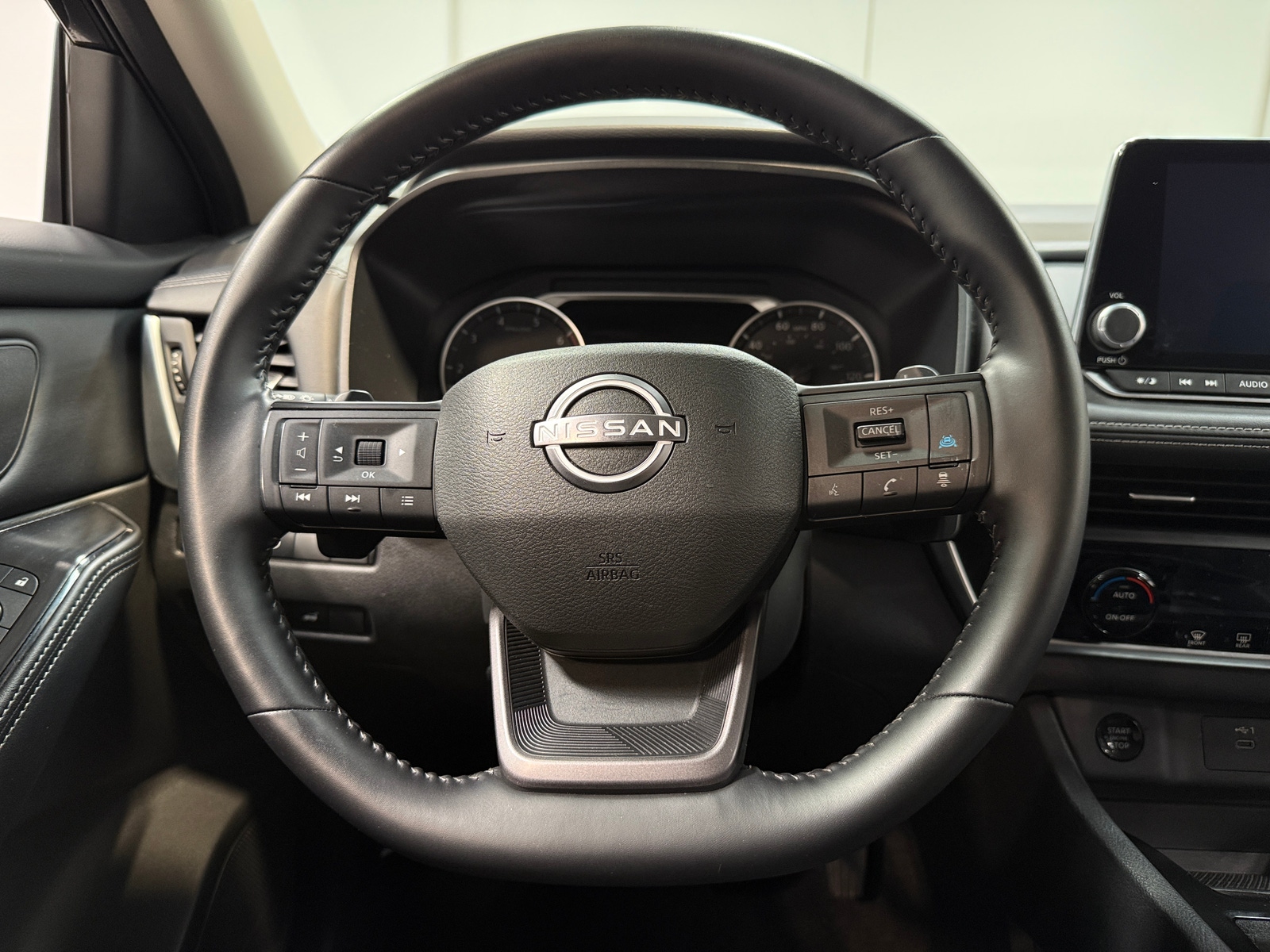 Thumbnail: 2025 Nissan Rogue - 5