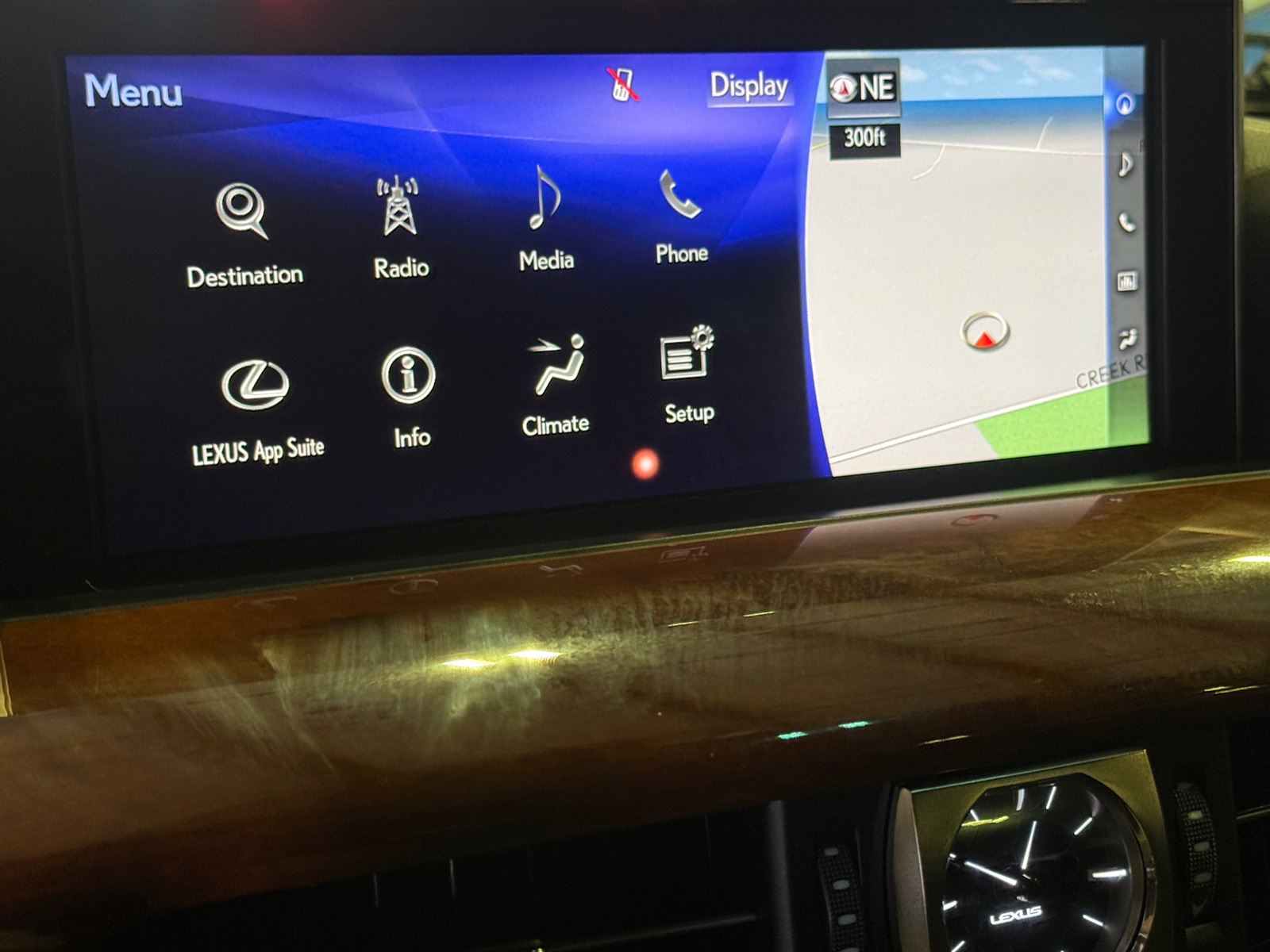 Thumbnail: 2018 Lexus LX - 3