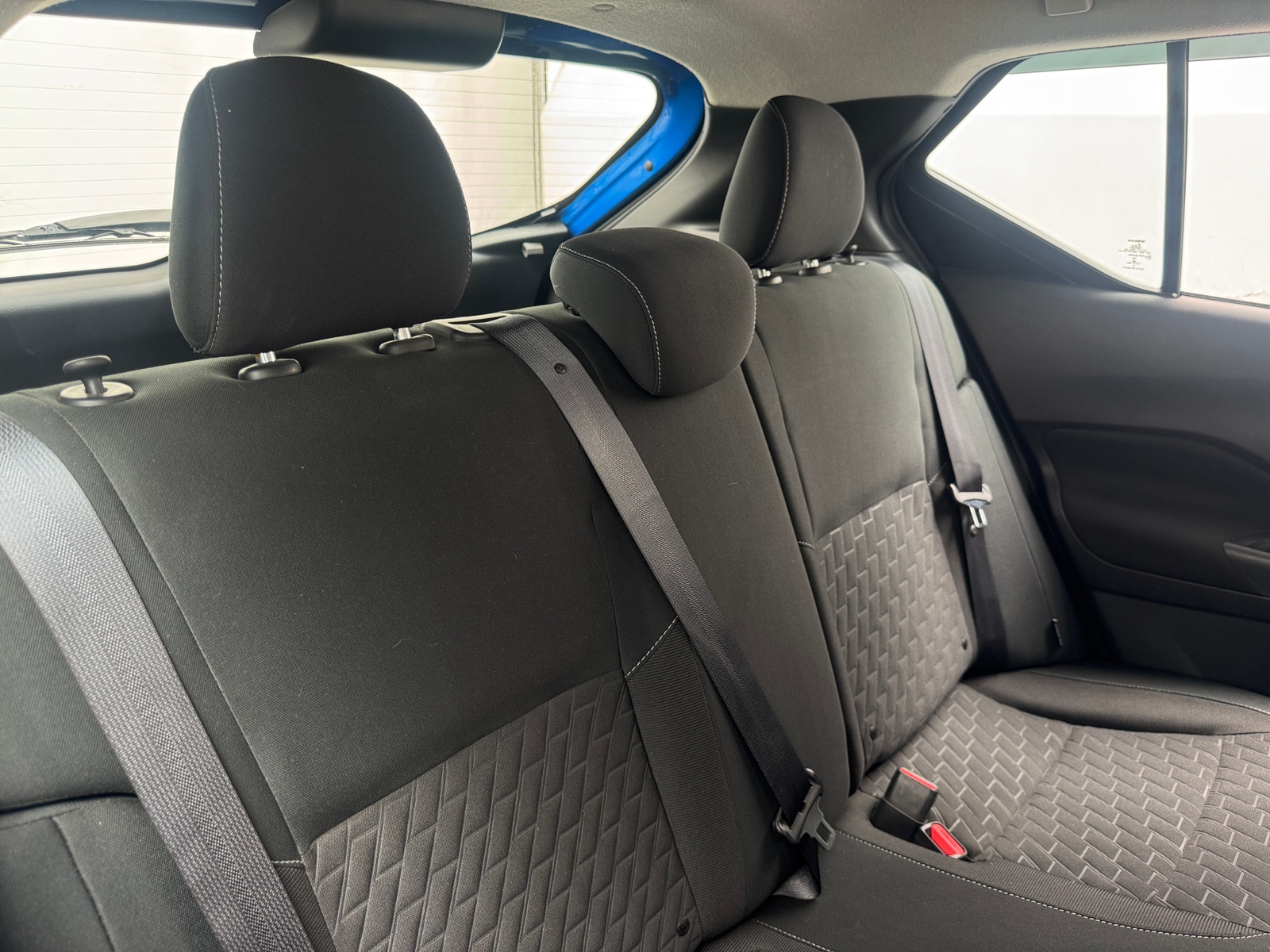 Thumbnail: 2021 Nissan Kicks - 6