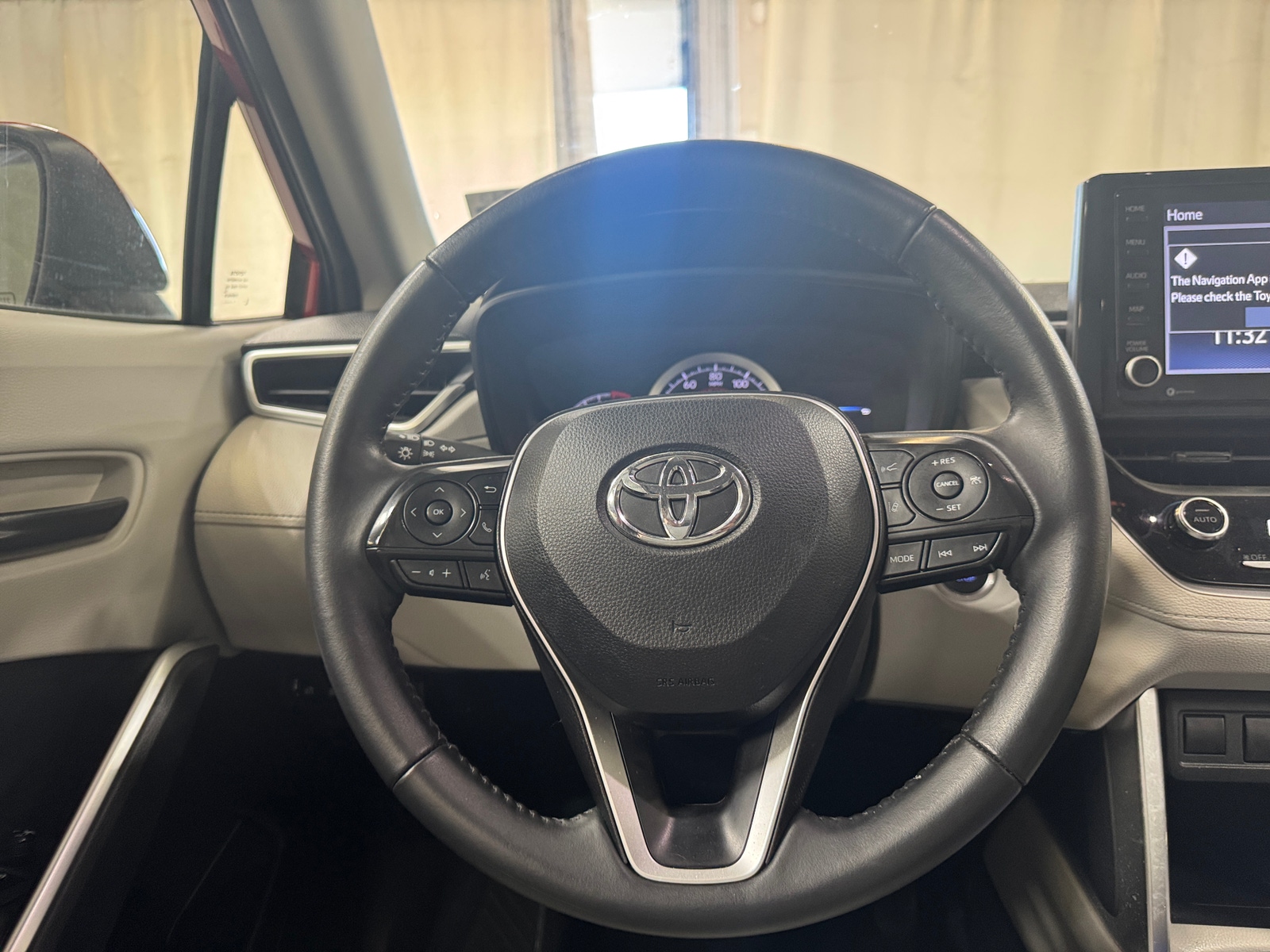 Thumbnail: 2022 Toyota Corolla Cross - 5