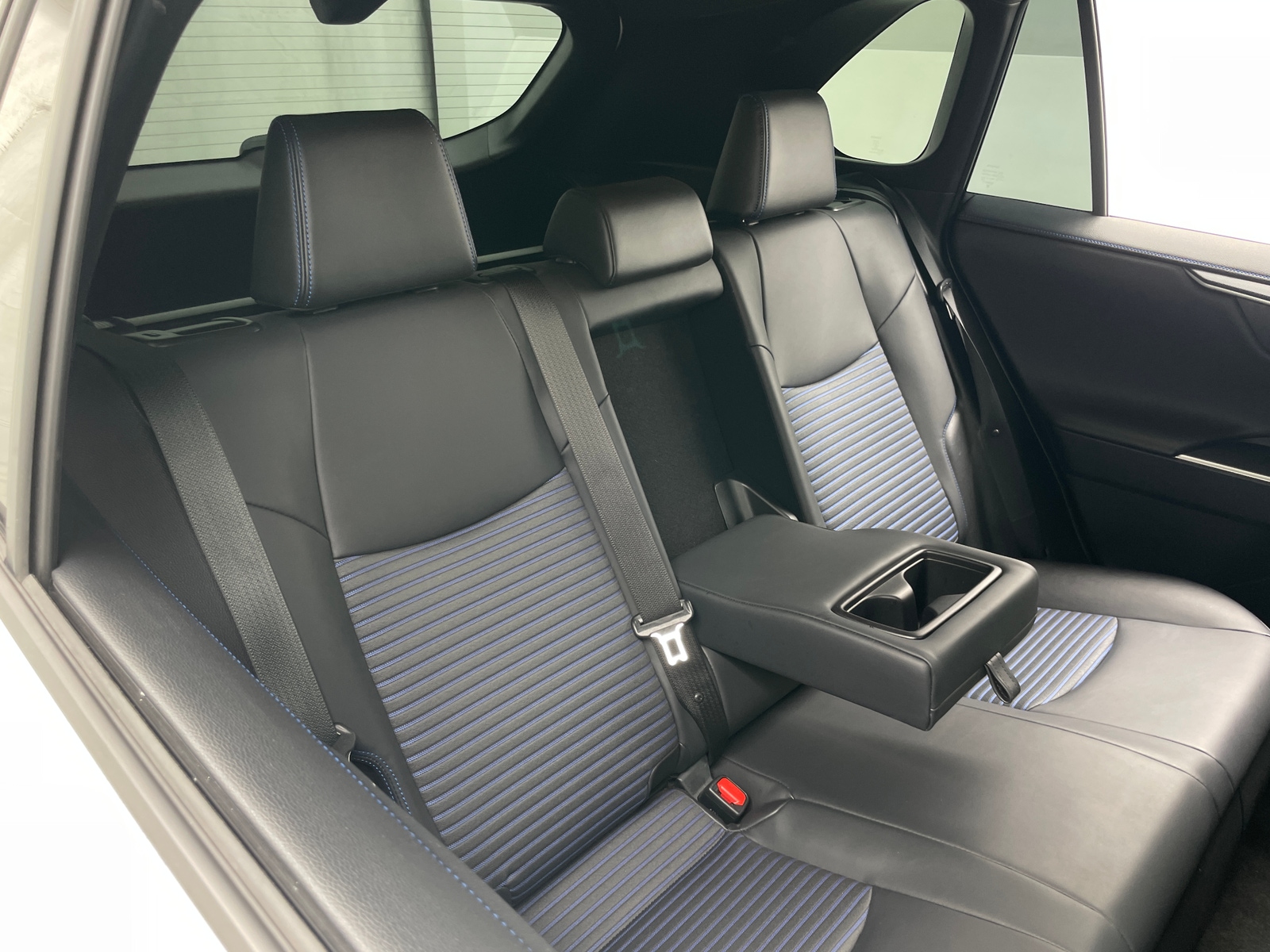Thumbnail: 2020 Toyota RAV4 - 5