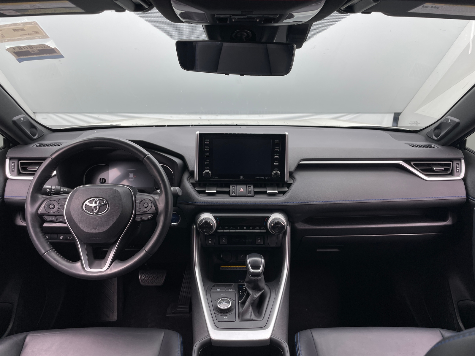 Thumbnail: 2020 Toyota RAV4 - 2