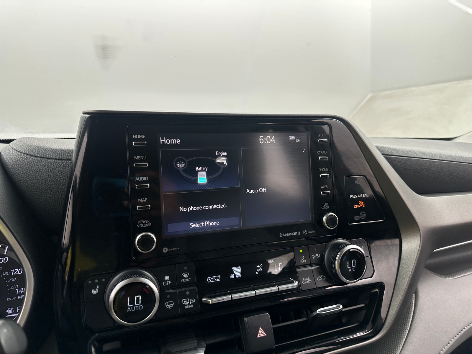 Thumbnail: 2020 Toyota Highlander - 3