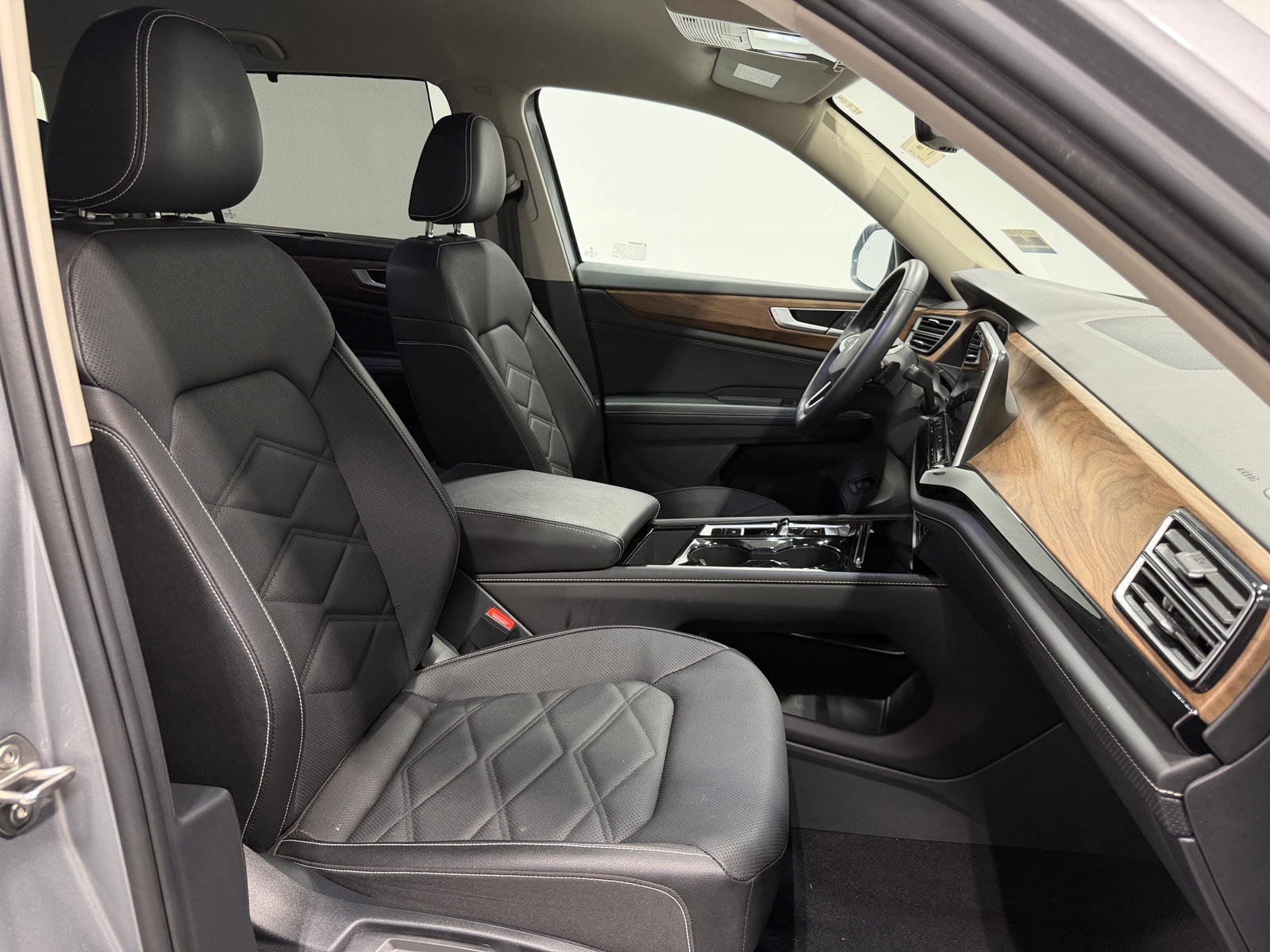 Thumbnail: 2026 Volkswagen Atlas - 2