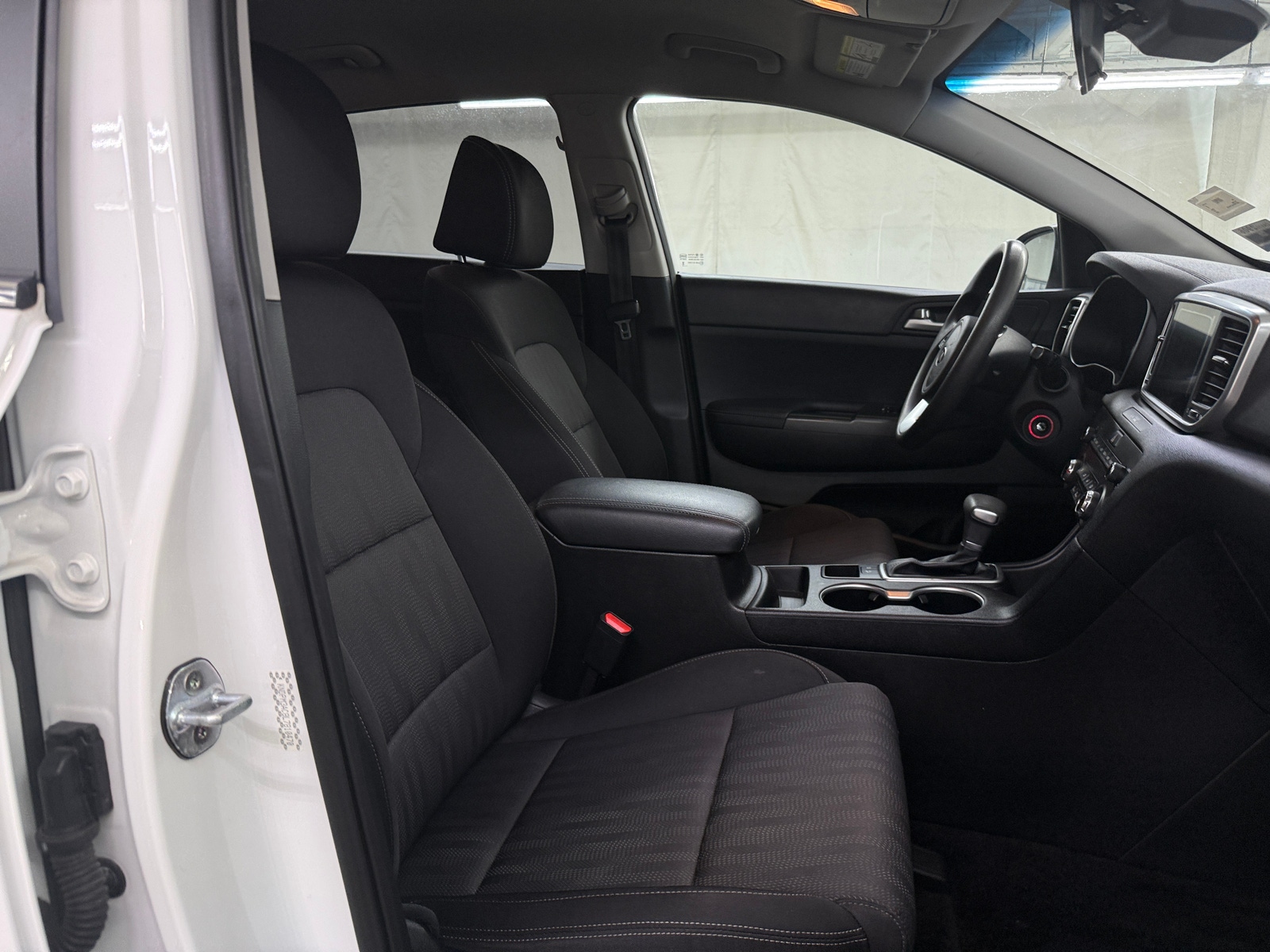 Thumbnail: 2020 Kia Sportage - 2