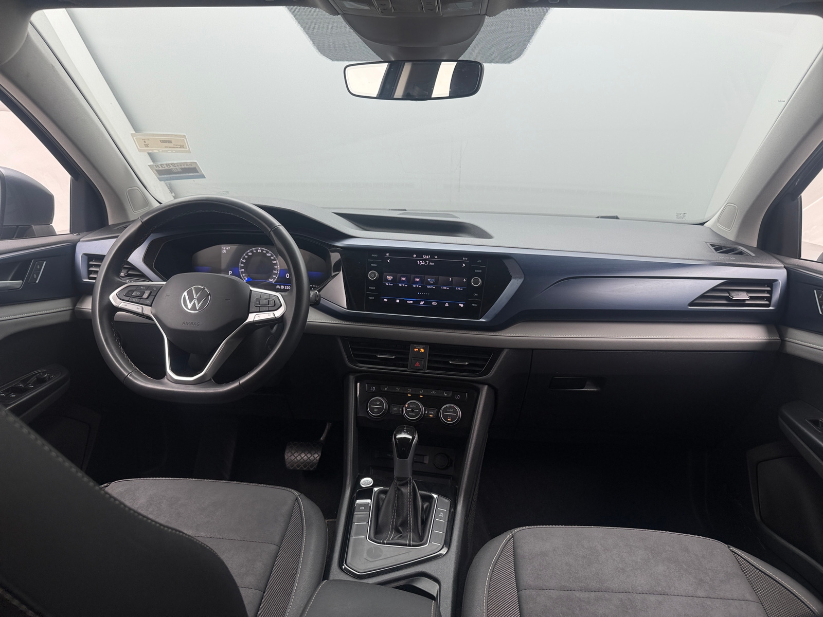 Thumbnail: 2024 Volkswagen Taos - 2