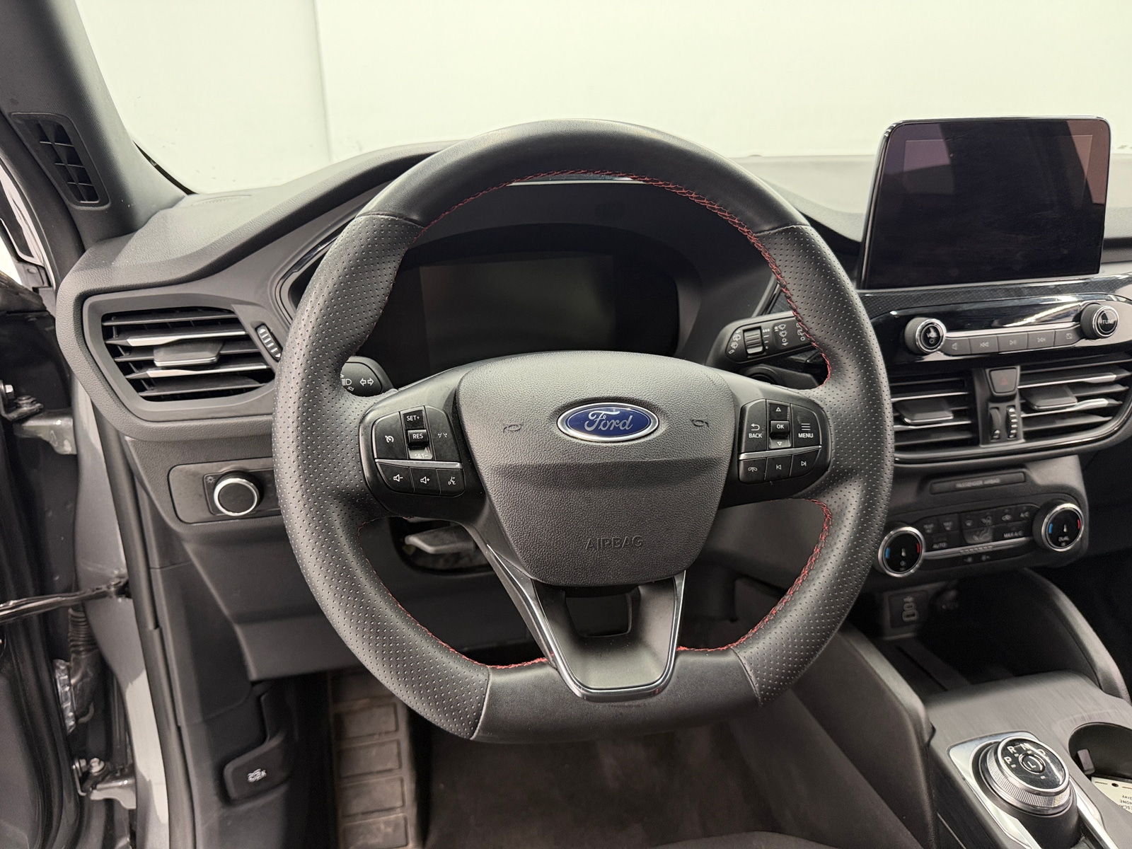 Thumbnail: 2025 Ford Escape - 5