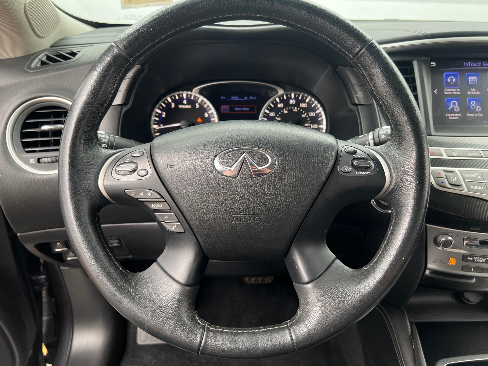 Thumbnail: 2017 INFINITI QX60 - 4