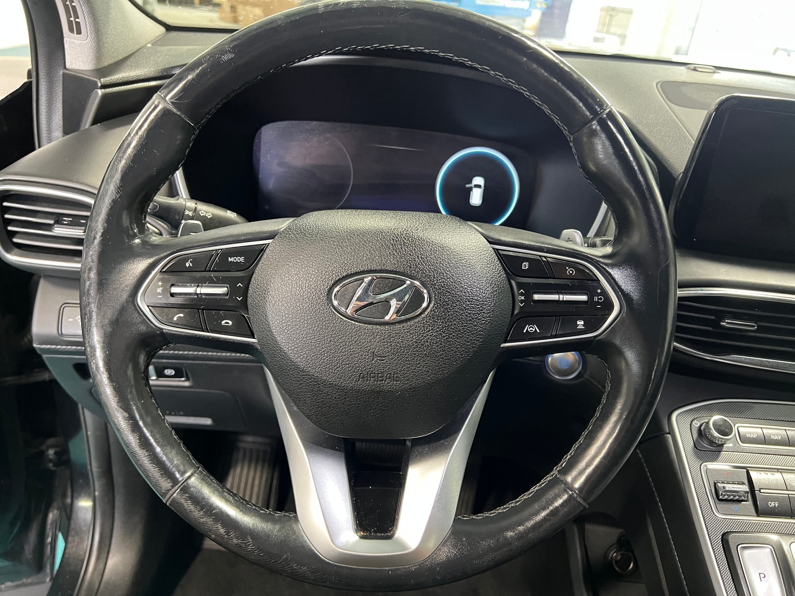 Thumbnail: 2022 Hyundai Santa Fe - 4