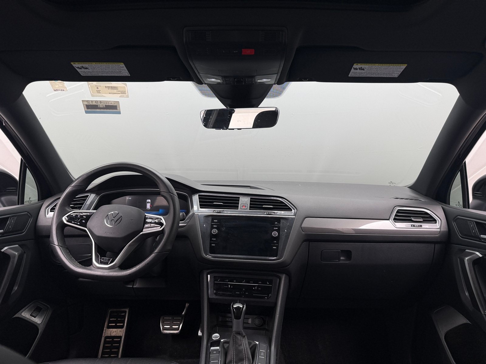 Thumbnail: 2024 Volkswagen Tiguan - 2