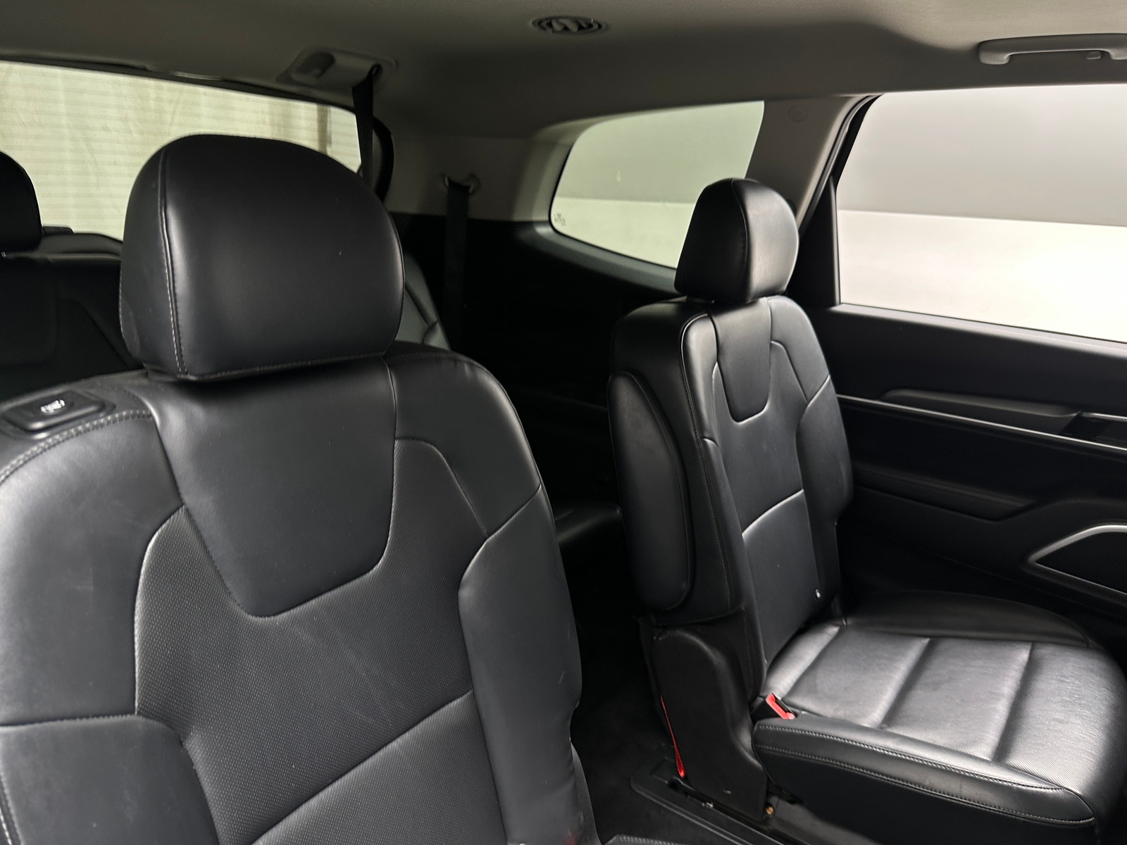 Thumbnail: 2020 Kia Telluride - 5