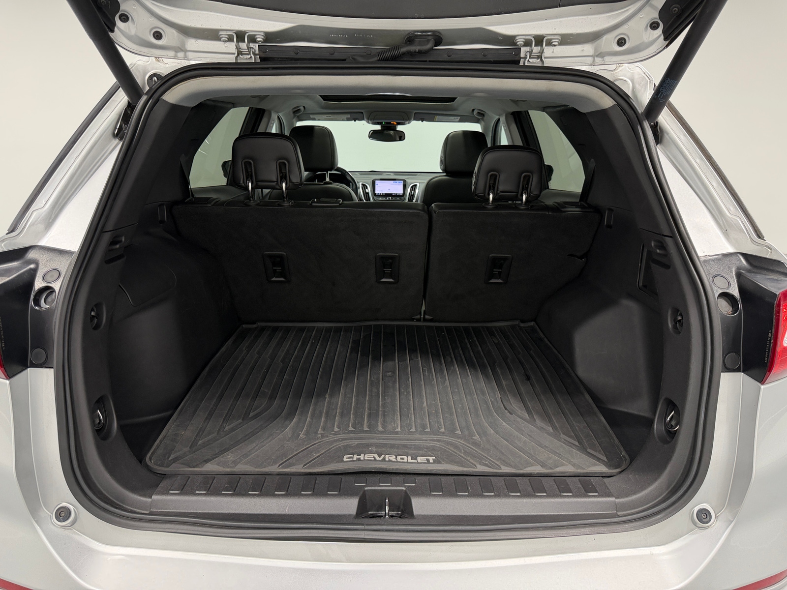 Thumbnail: 2020 Chevrolet Equinox - 6