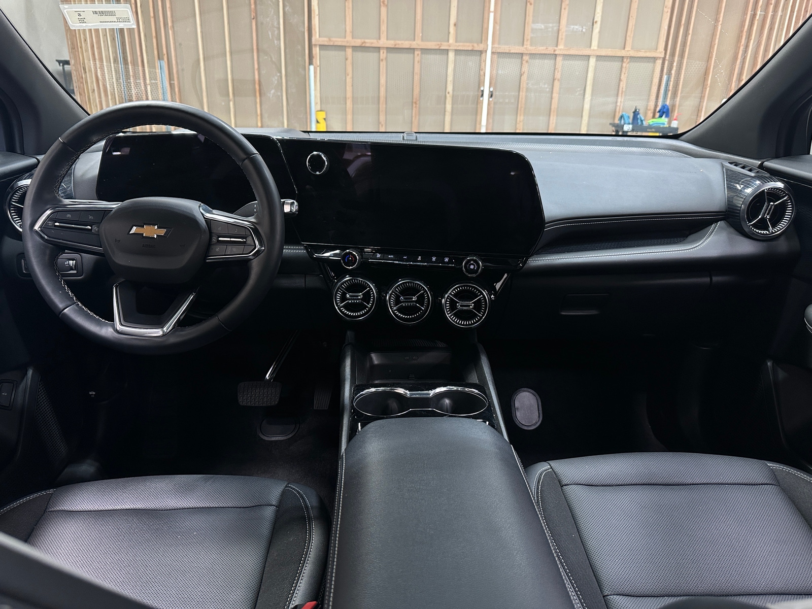 Thumbnail: 2024 Chevrolet Blazer EV - 2