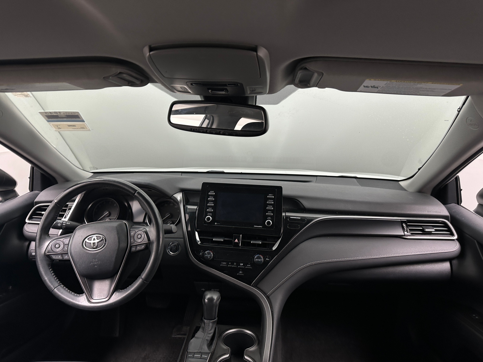 Thumbnail: 2022 Toyota Camry - 3
