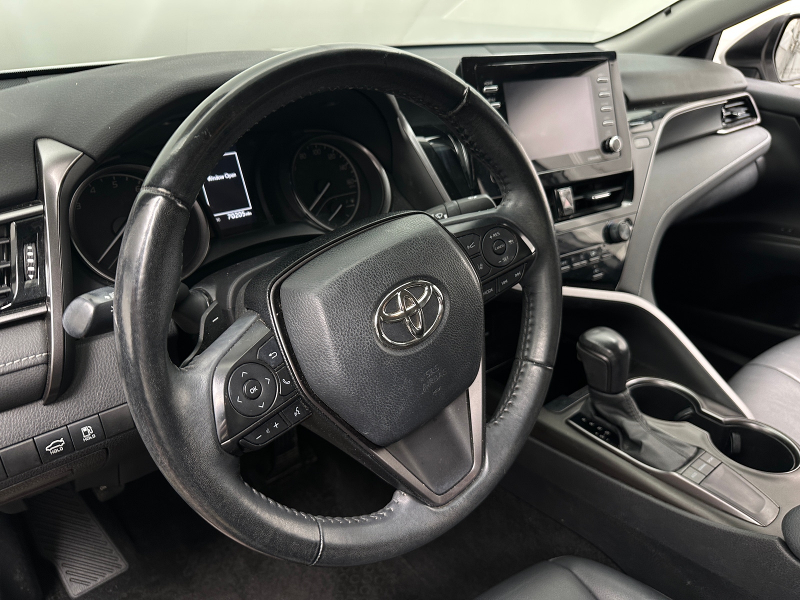 Thumbnail: 2022 Toyota Camry - 5
