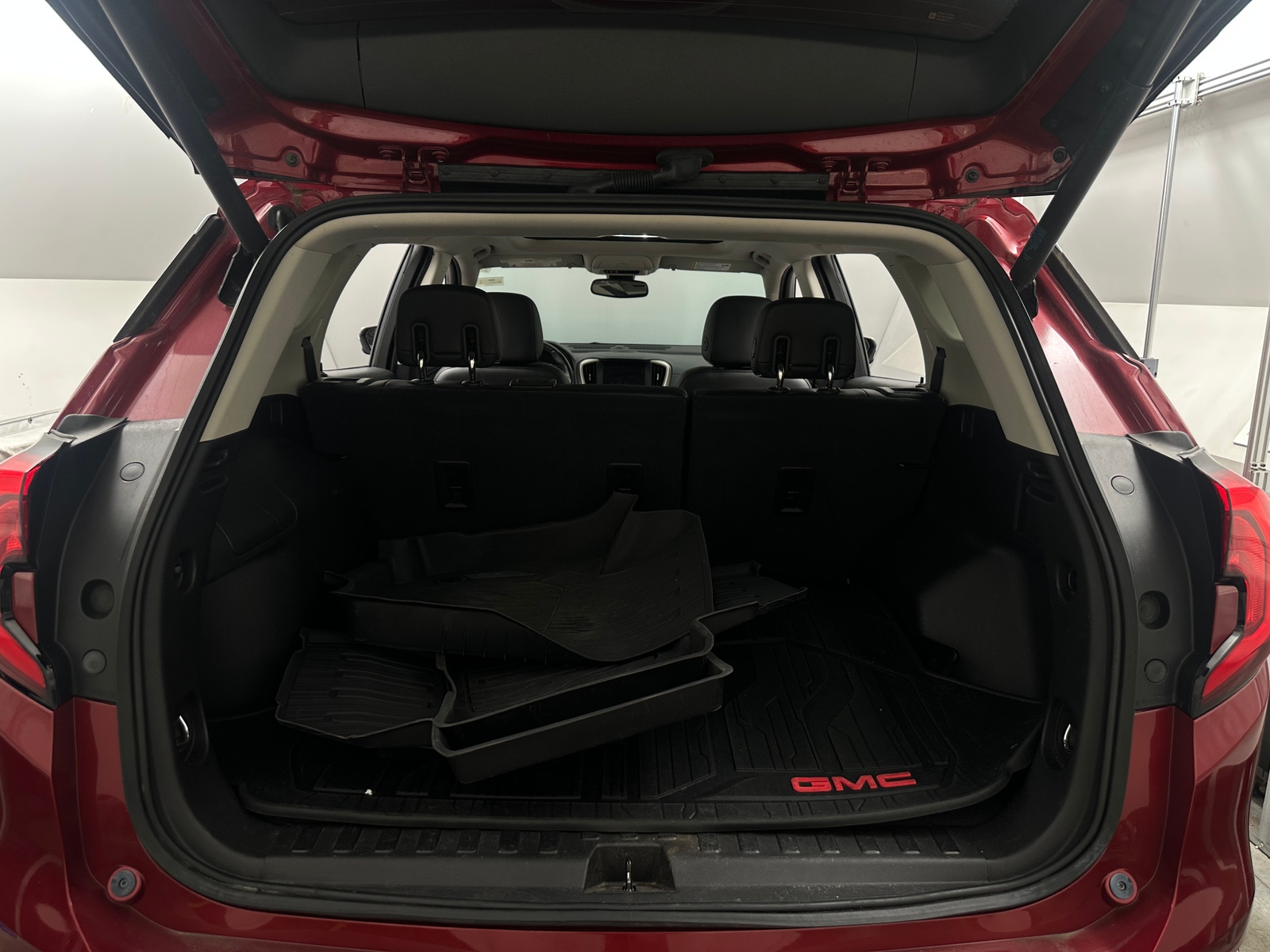 Thumbnail: 2018 GMC Terrain - 6