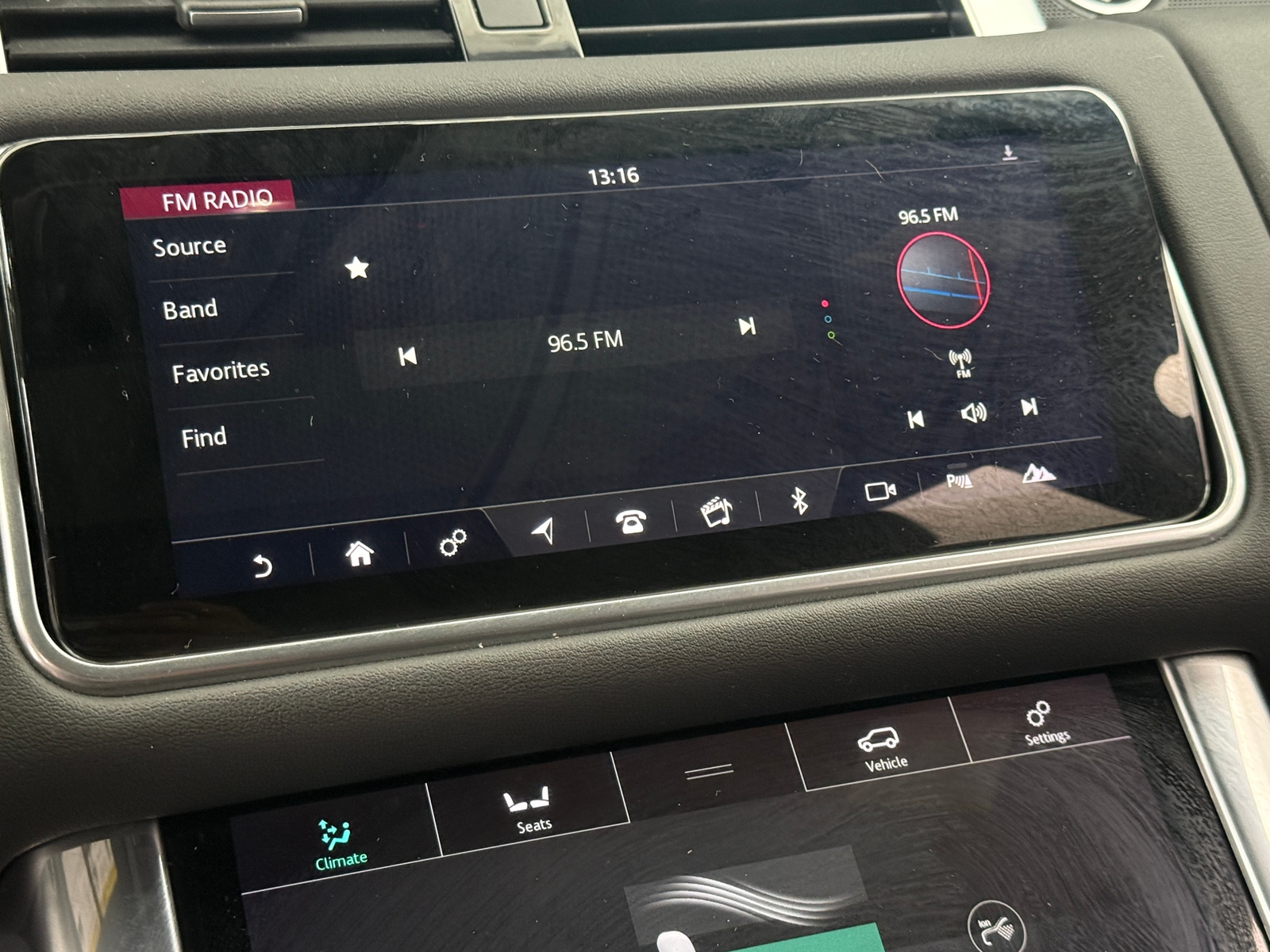 Thumbnail: 2019 Land Rover Range Rover Sport - 3