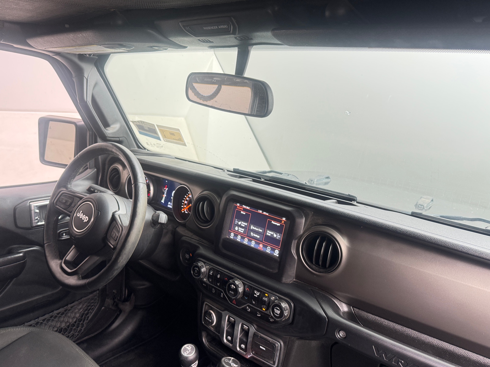 Thumbnail: 2018 Jeep Wrangler - 3