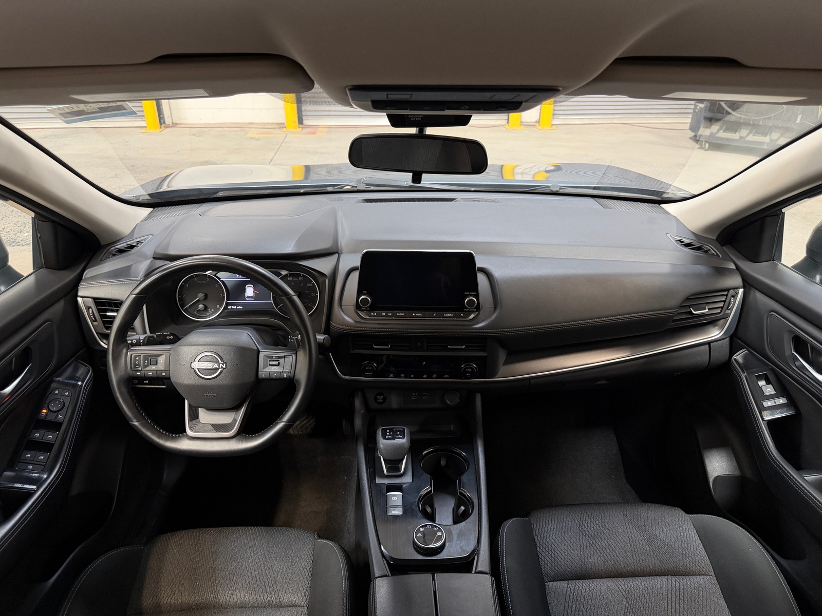 Thumbnail: 2025 Nissan Rogue - 3