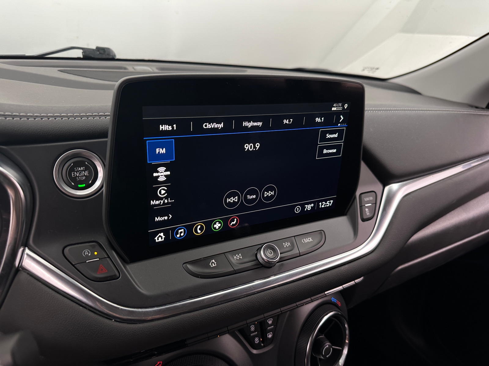 Thumbnail: 2024 Chevrolet Blazer - 4