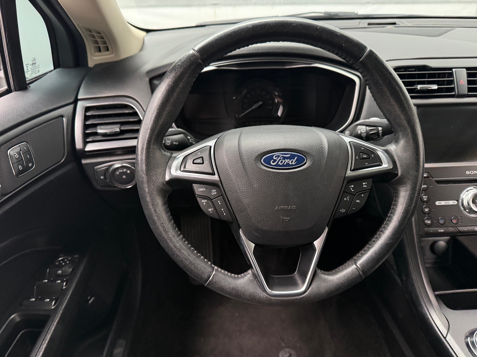 Thumbnail: 2019 Ford Fusion - 4