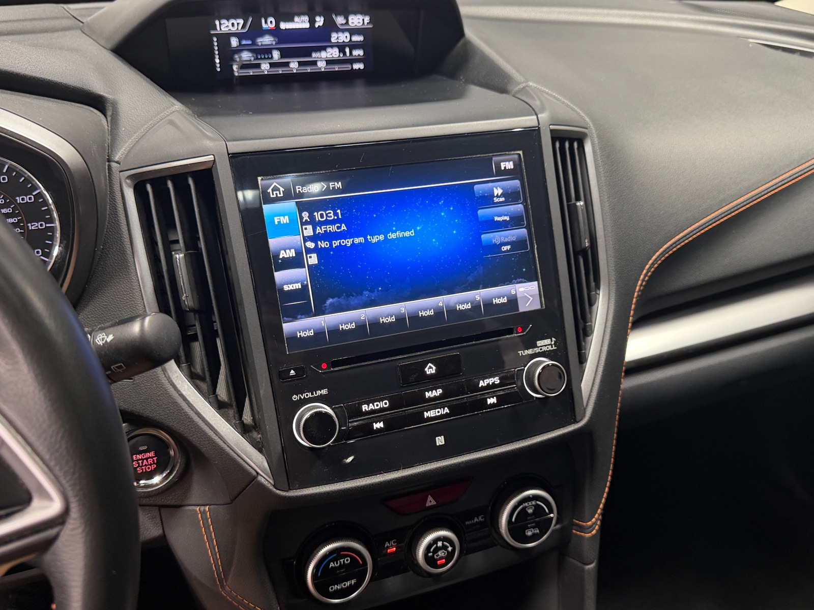 Thumbnail: 2018 Subaru Crosstrek - 3