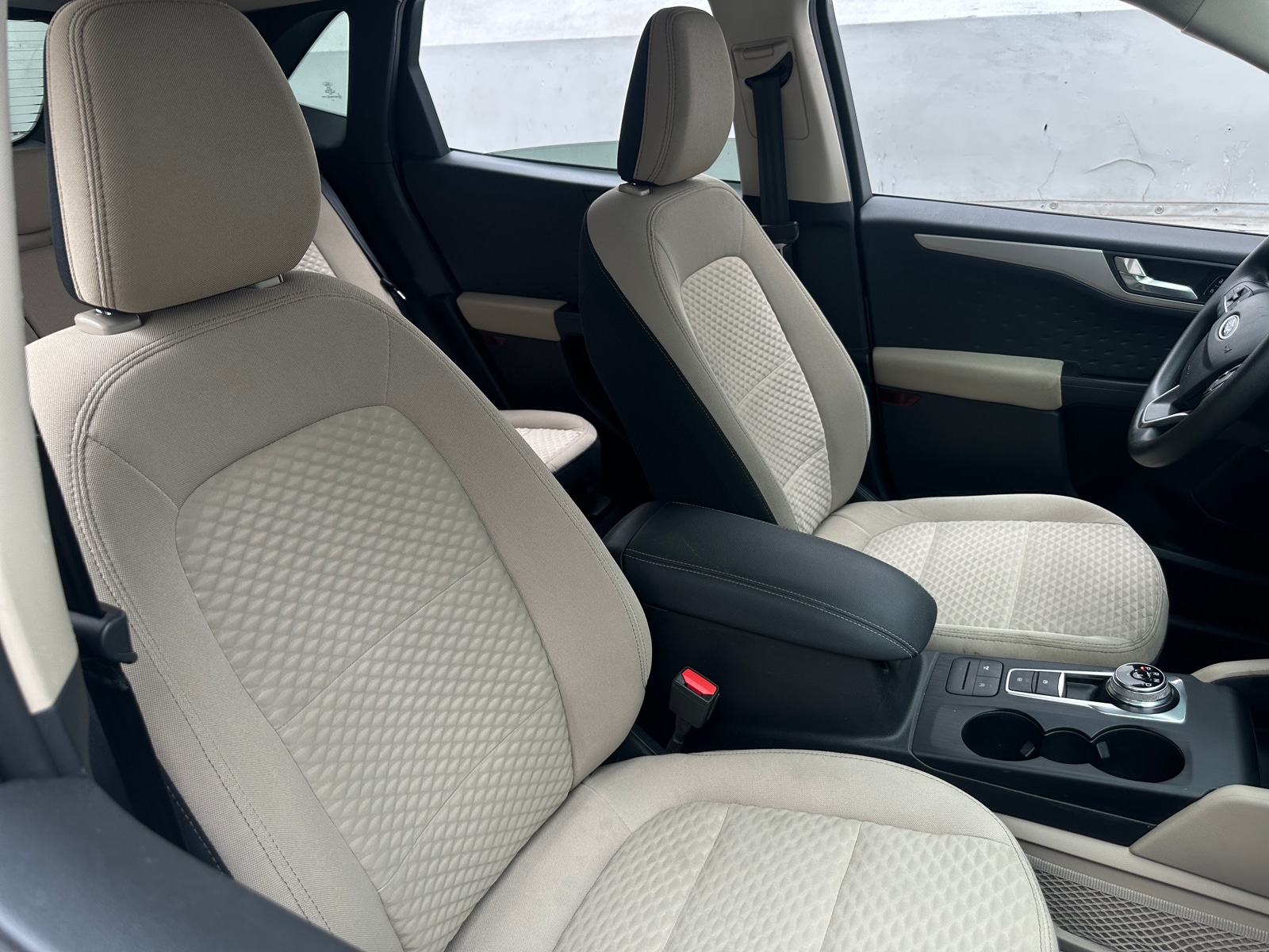 Thumbnail: 2020 Ford Escape - 2