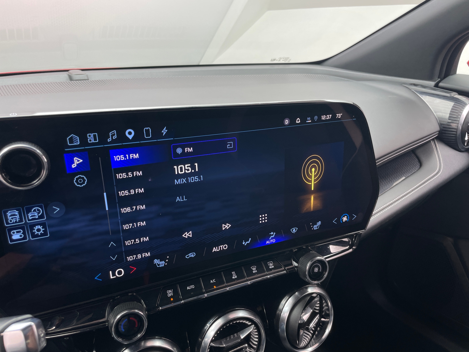 Thumbnail: 2024 Chevrolet Blazer EV - 3