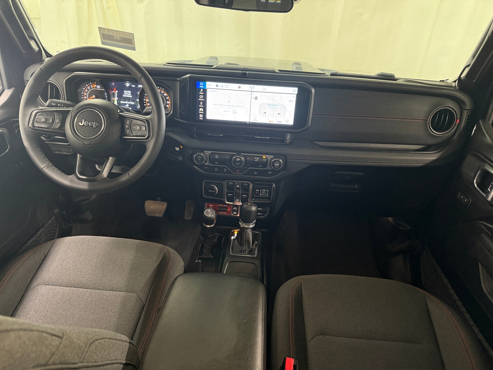 Thumbnail: 2026 Jeep Gladiator - 3