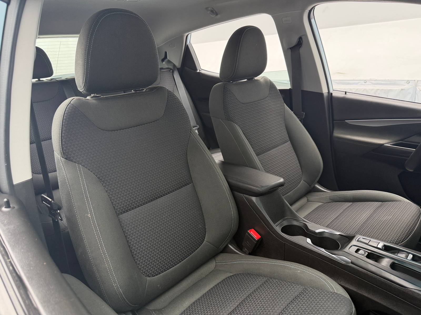 Thumbnail: 2022 Chevrolet Bolt EV - 2