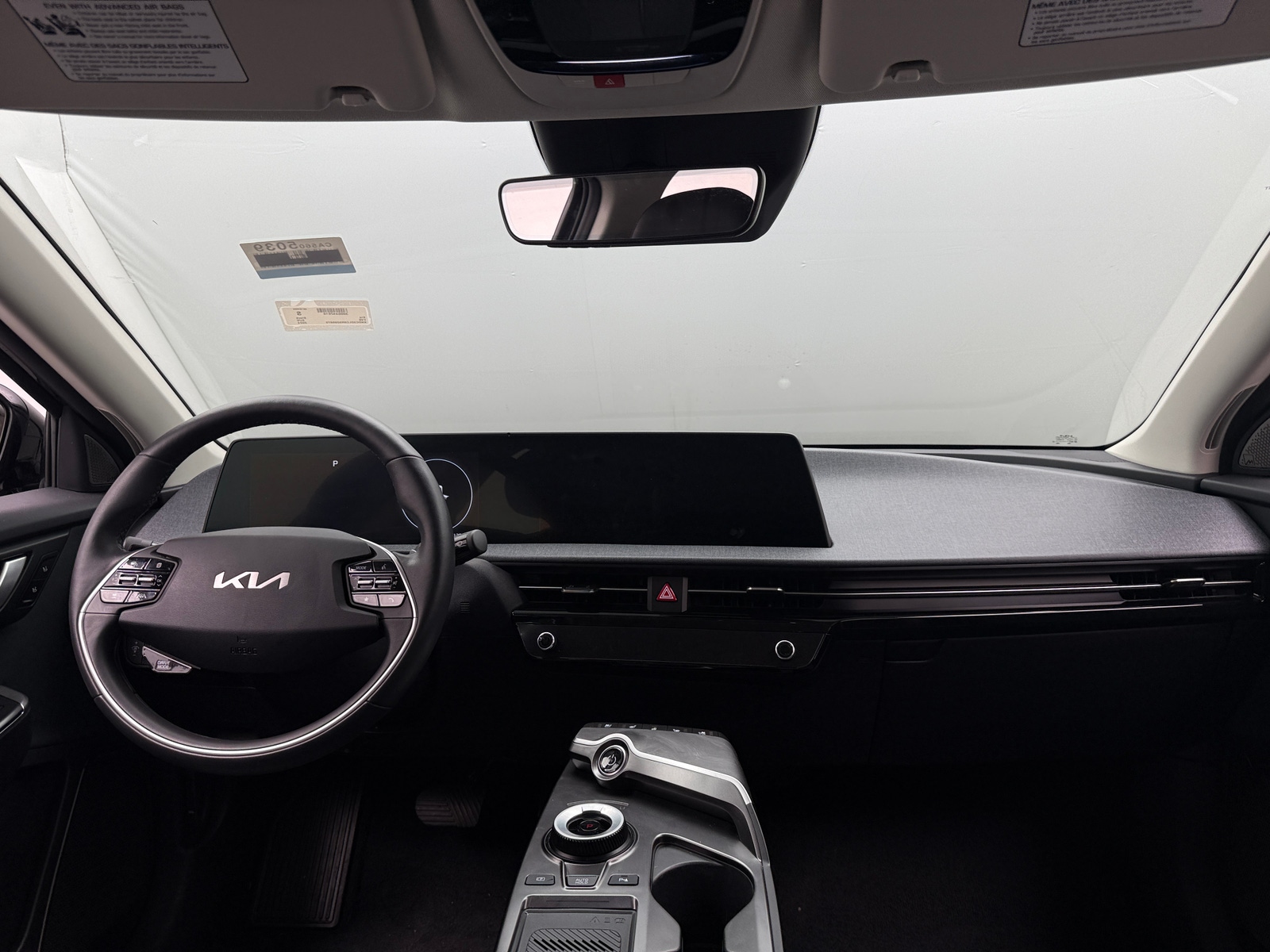 Thumbnail: 2024 Kia EV6 - 2